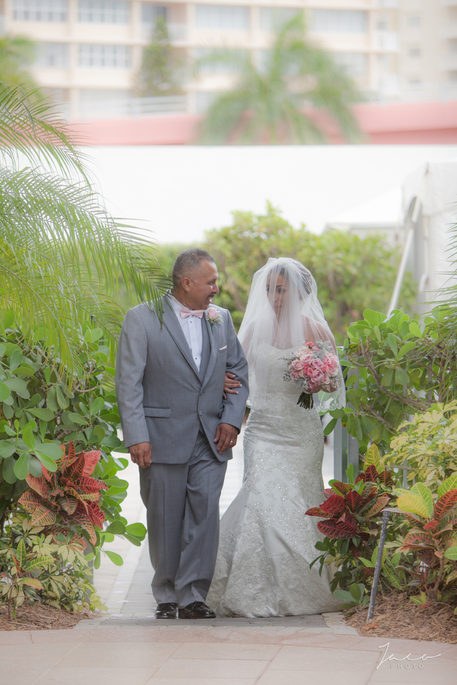 0023 Leissla and Luis.jpg