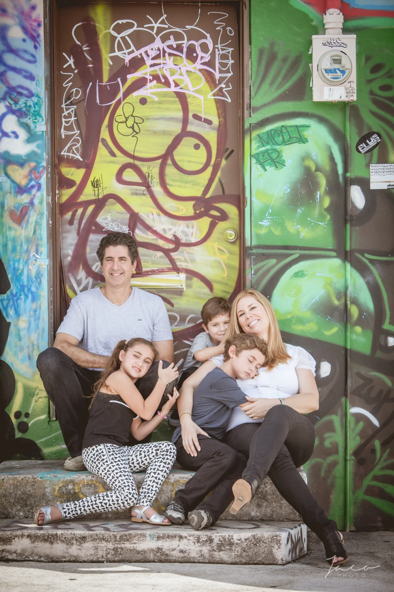 0010 SusanaFamily.jpg