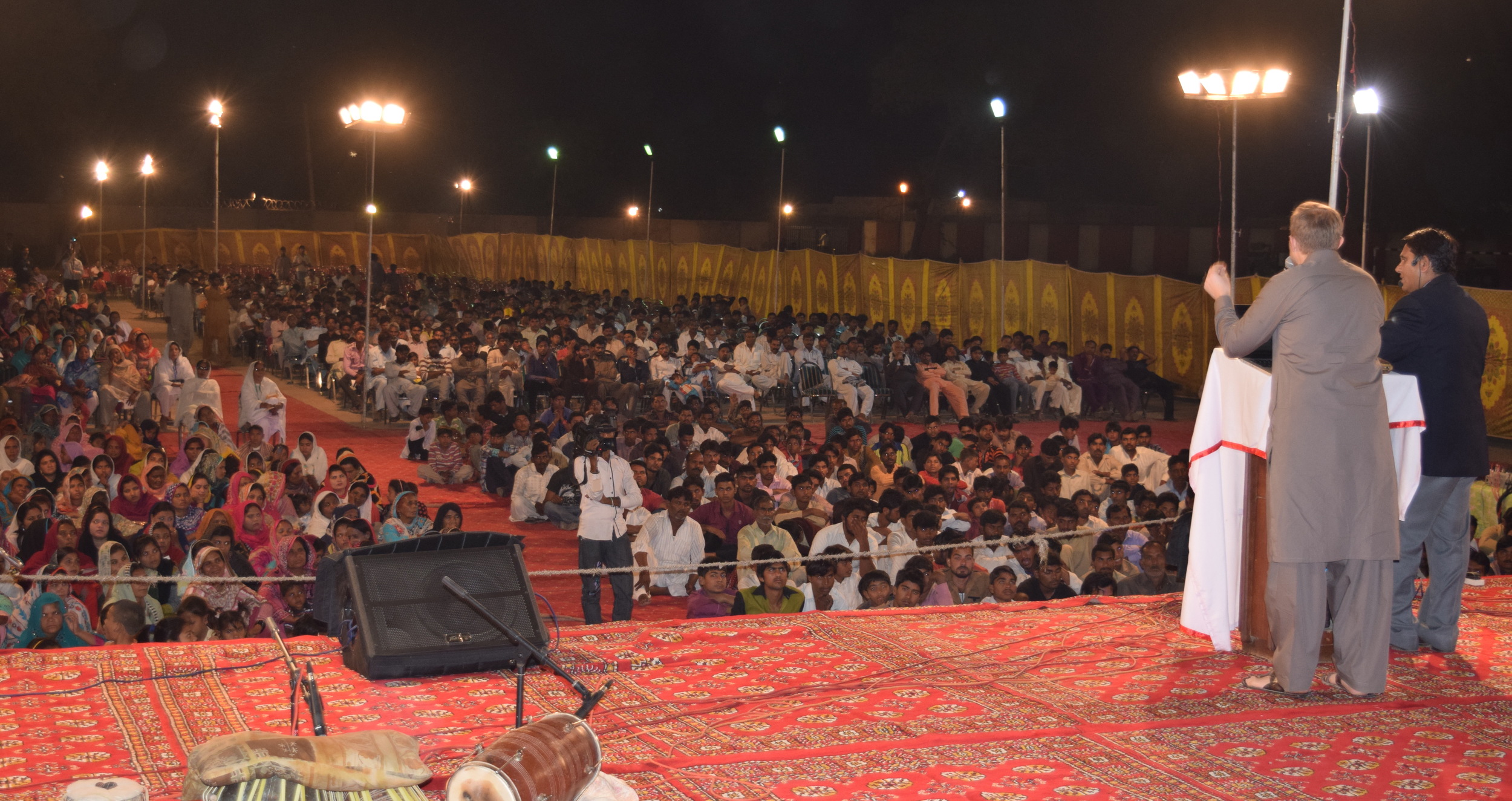  Preaching the gospel the first night of the crusade.