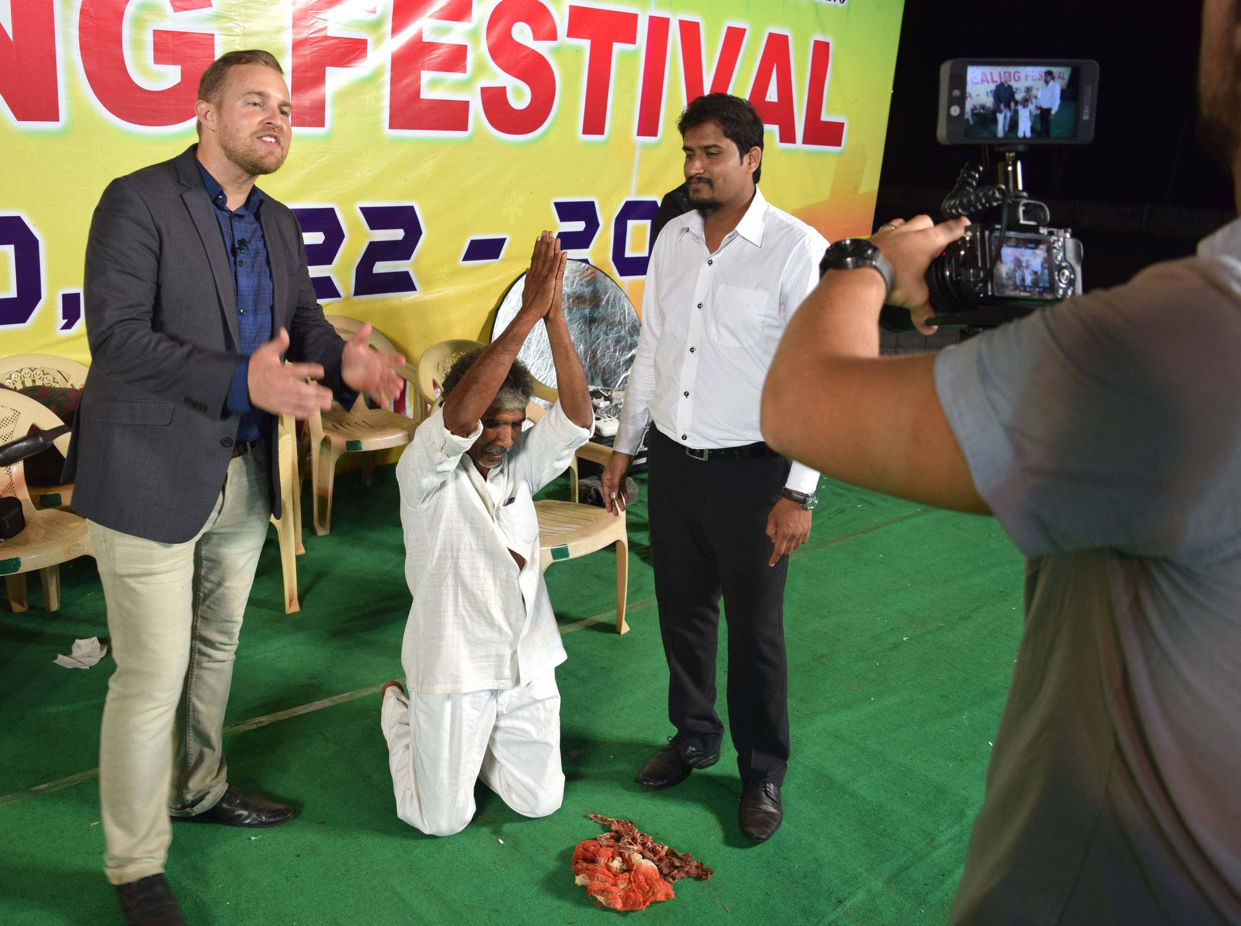  Jesus healed this man's fractured arm!