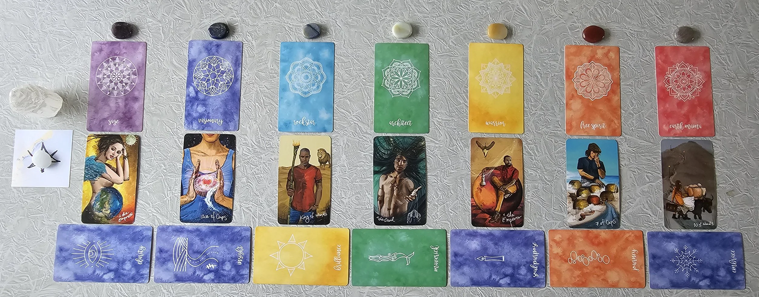 a 14 card tarot and oracle card reading plus reiki healing