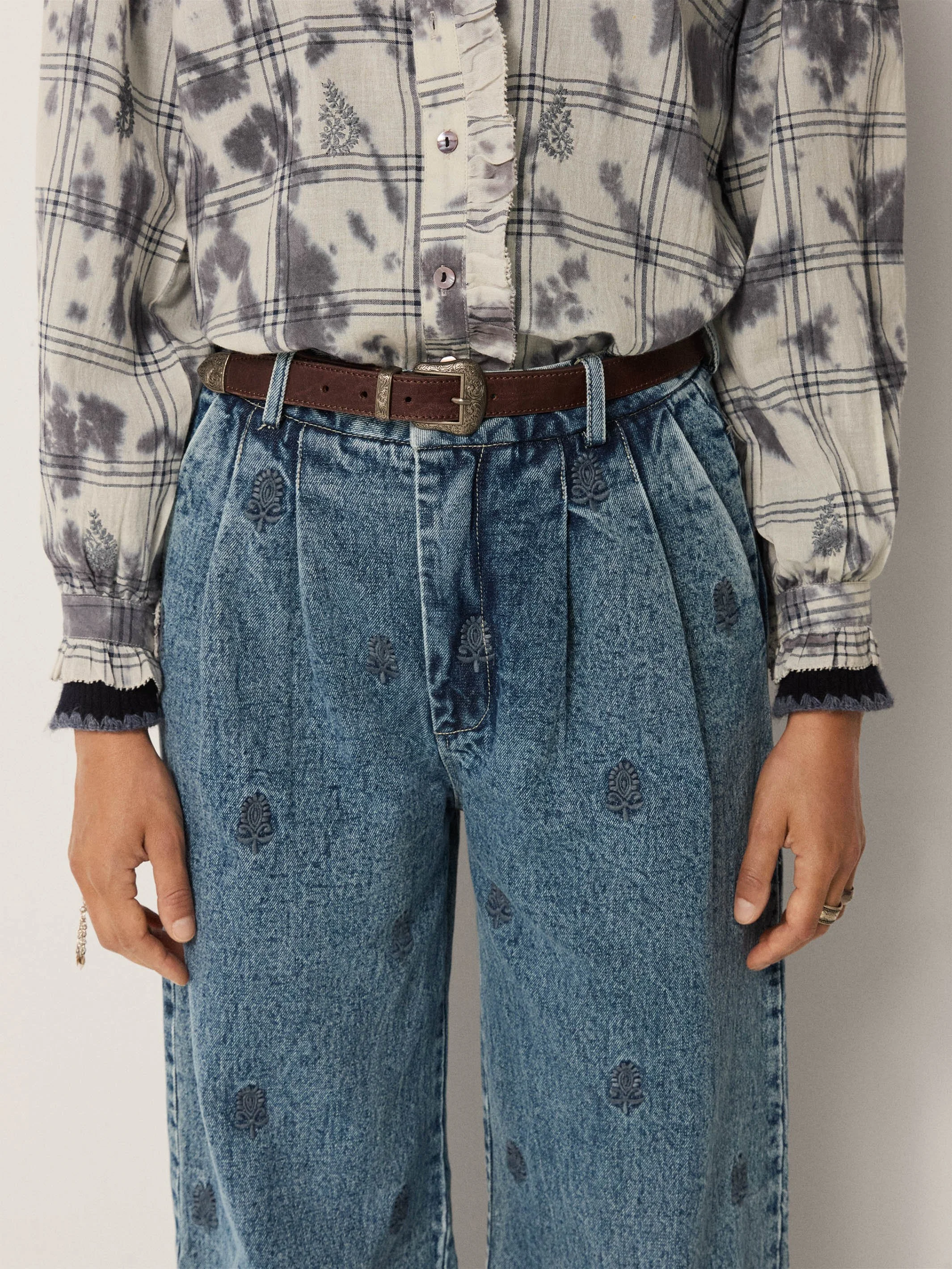 Maison-Hotel-Paco-Pant-Hamptons-Blue-Manon-Bis.jpg