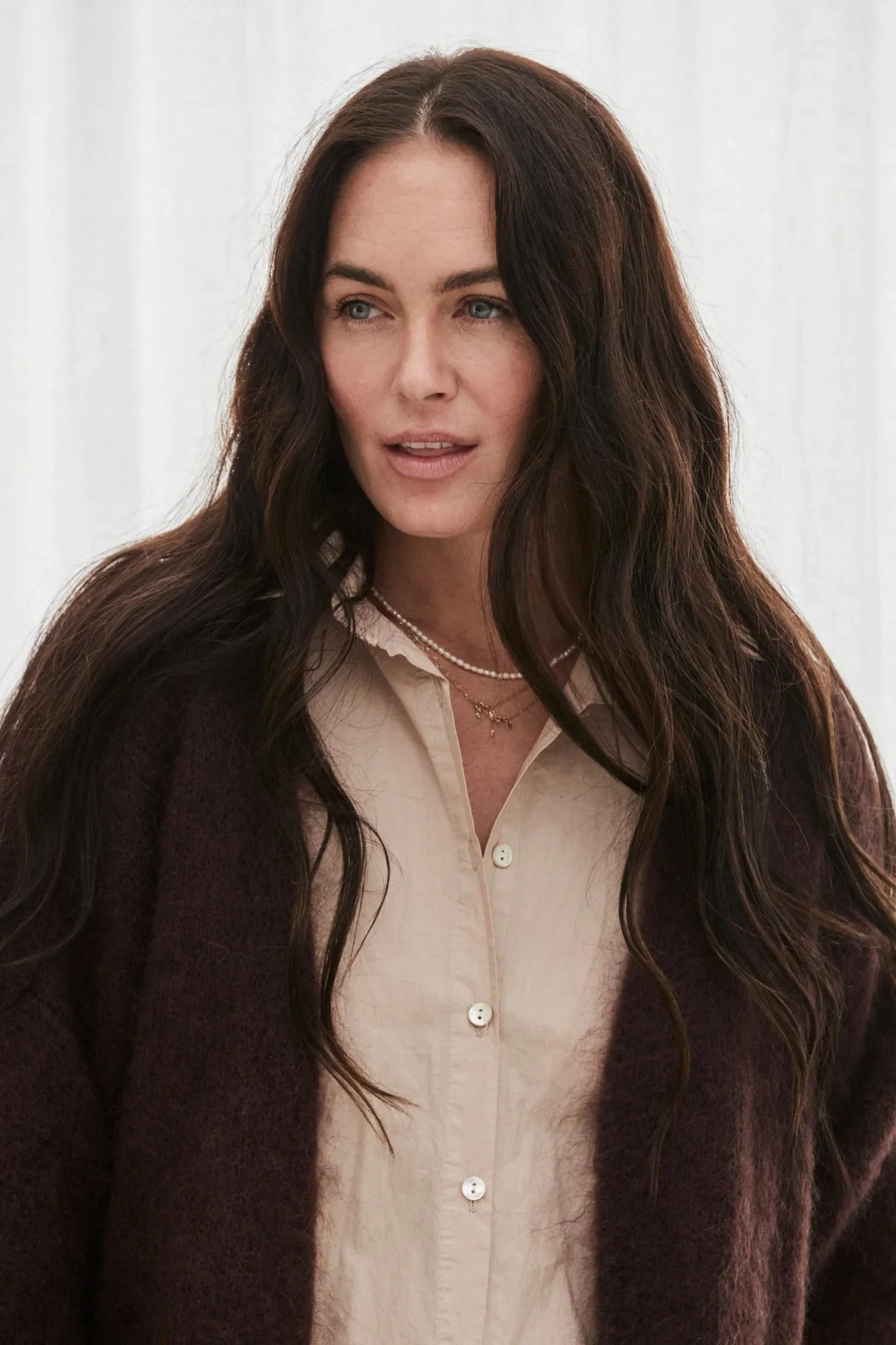mamapapa-bueno-cardigan-chocolate-mohair-1-manon-bis.jpg
