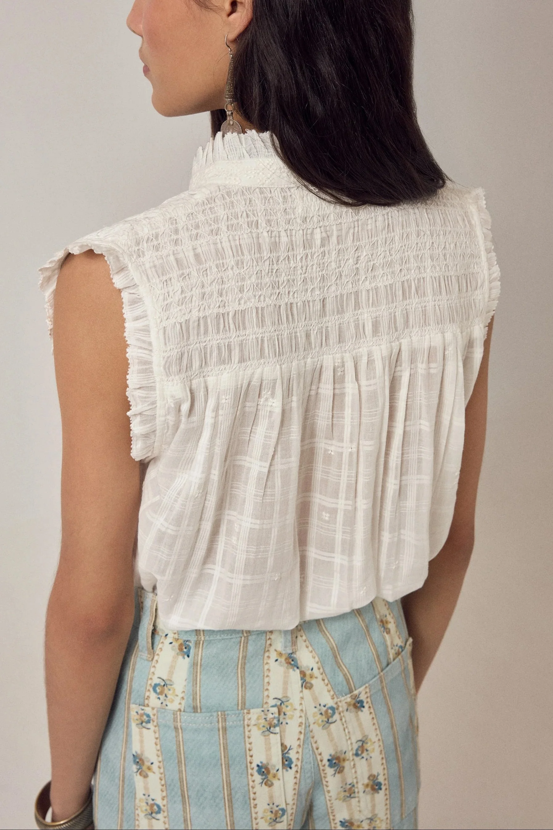 Maison-Hotel-Elvis-Sleeveless-Blouse-Love-Me-Tender-4-manon-bis.jpg