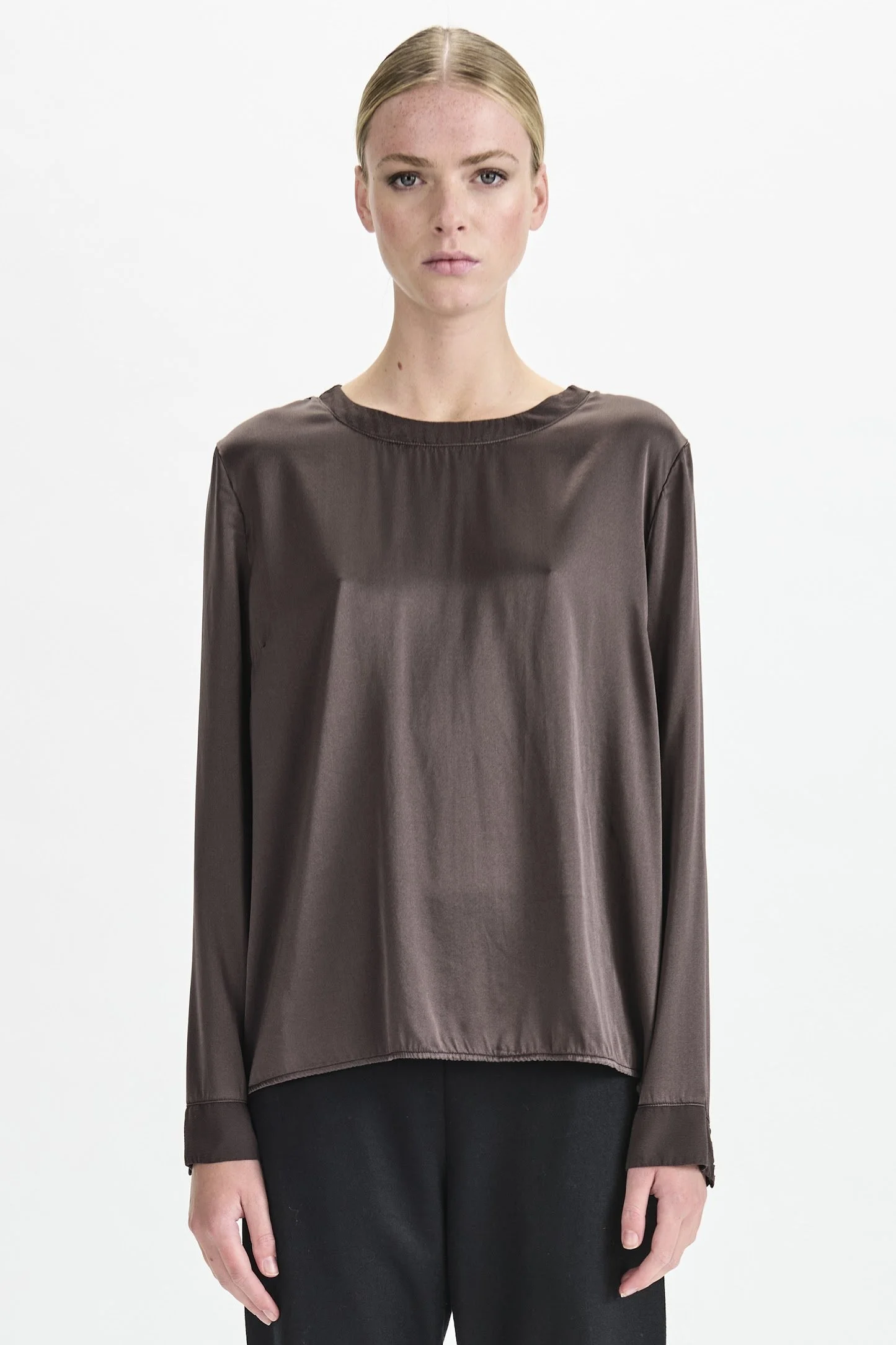 Transit-Silk-Long-sleeve-top-merlot-CFDTRBG163-07_01_manon-bis.jpg