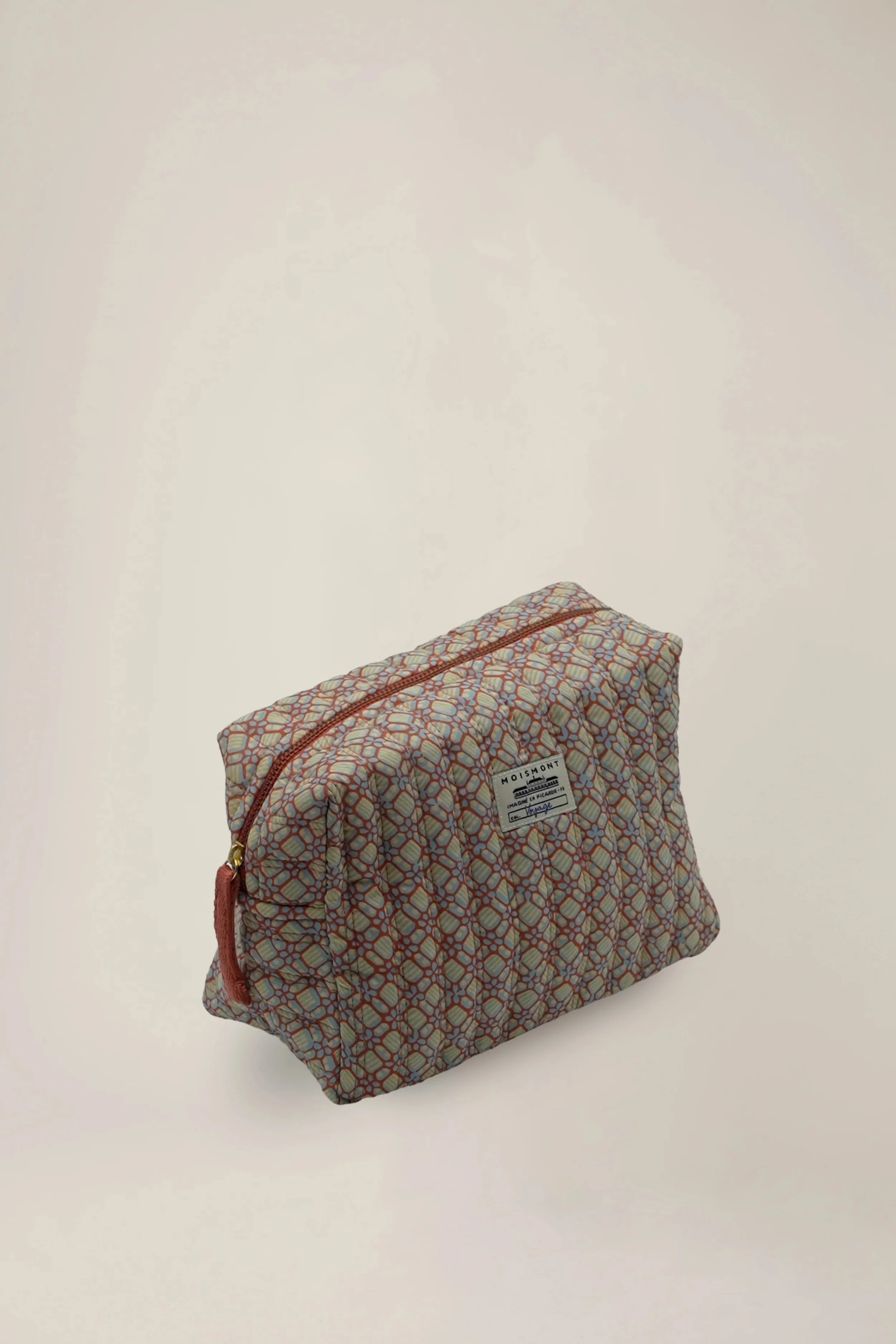 Moismont-large-pouch-43-colette-agate-1-manon-bis.jpg