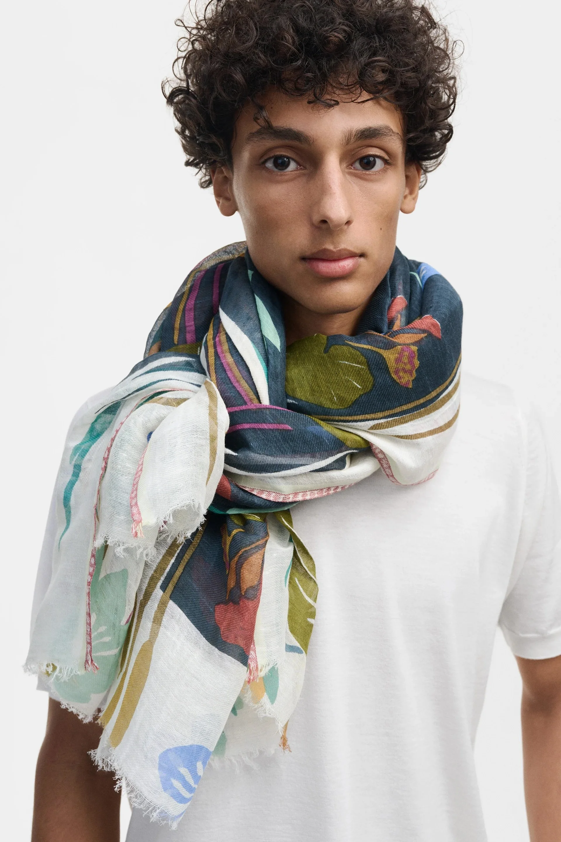 Epice-scarf-PS2650_F_midnight-5-manon-bis.jpg