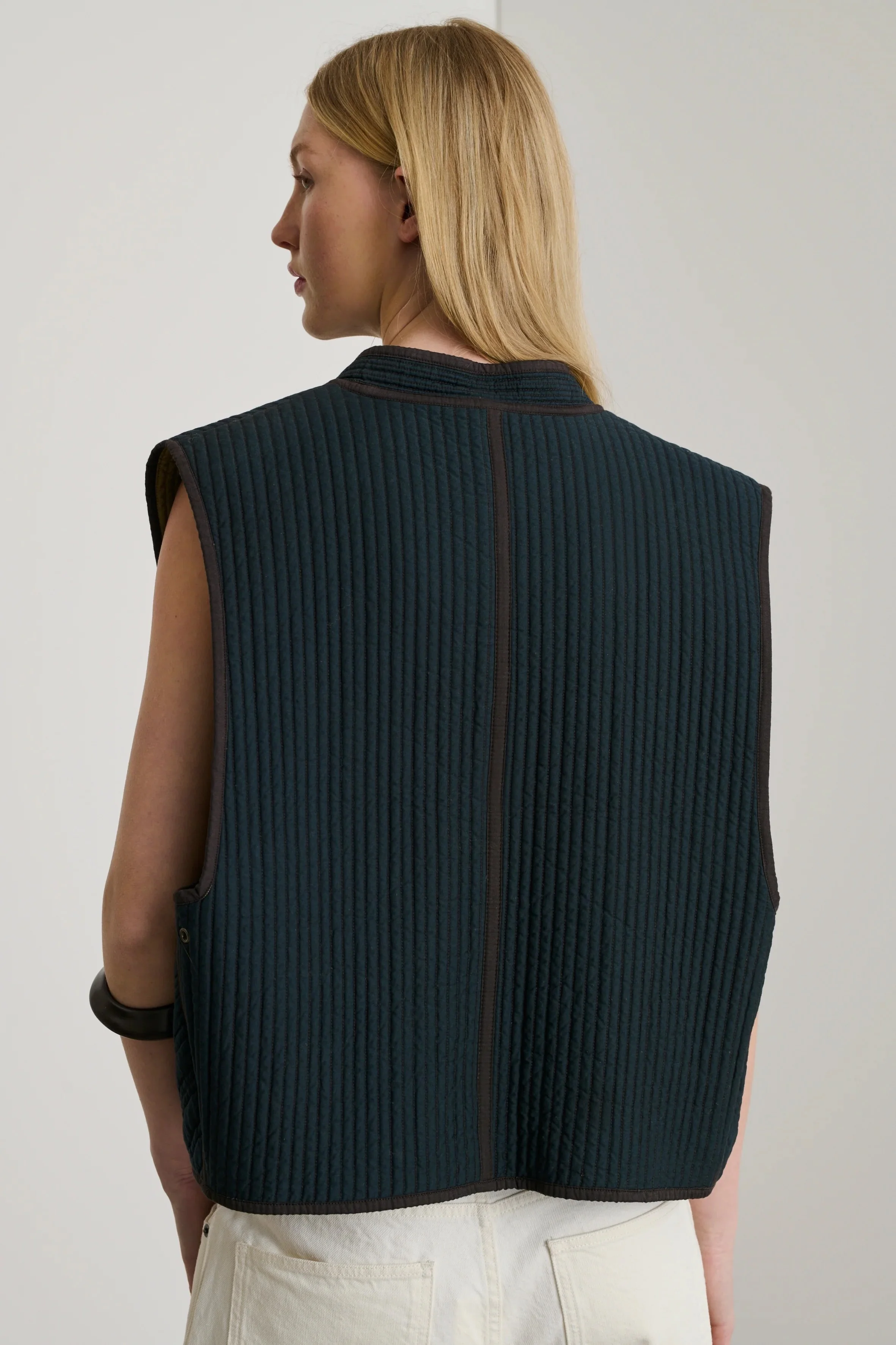 Soeur-tomari-jacket-dark-slate6-manon-bis.jpg
