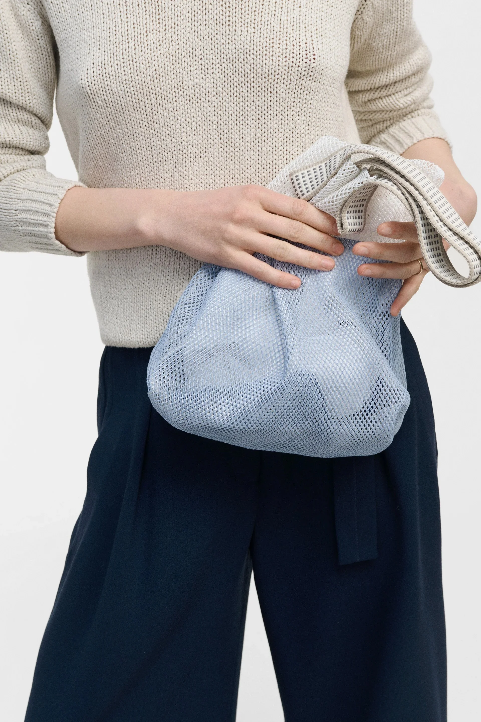 EPICE_BI_COLOUR_TOTE__2600_A_SILVER-1-MANON-BIS.jpg .jpg