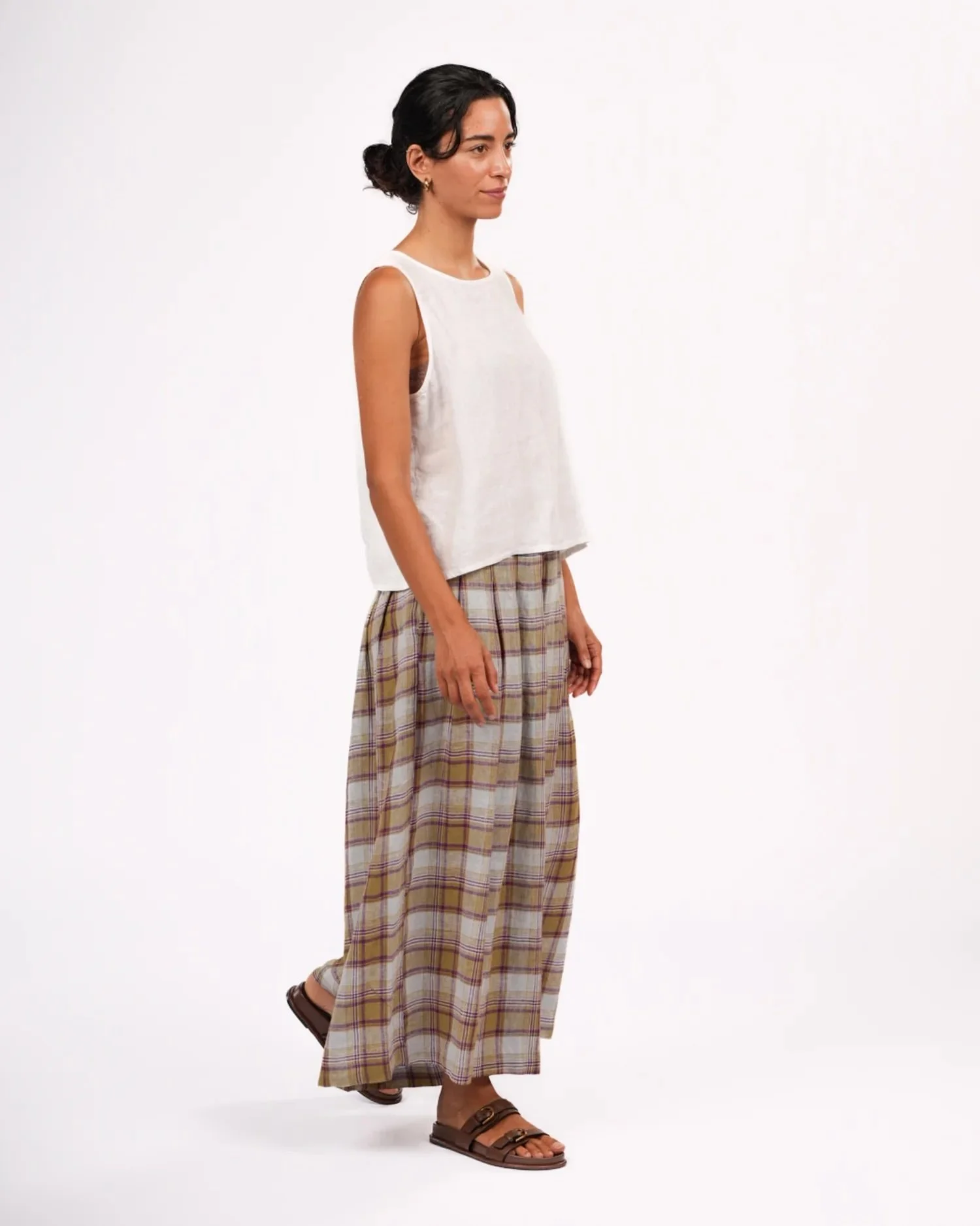 montaigne-french-linen-culottes-in-pistachio-check-1-manon-bis.jpg .jpg