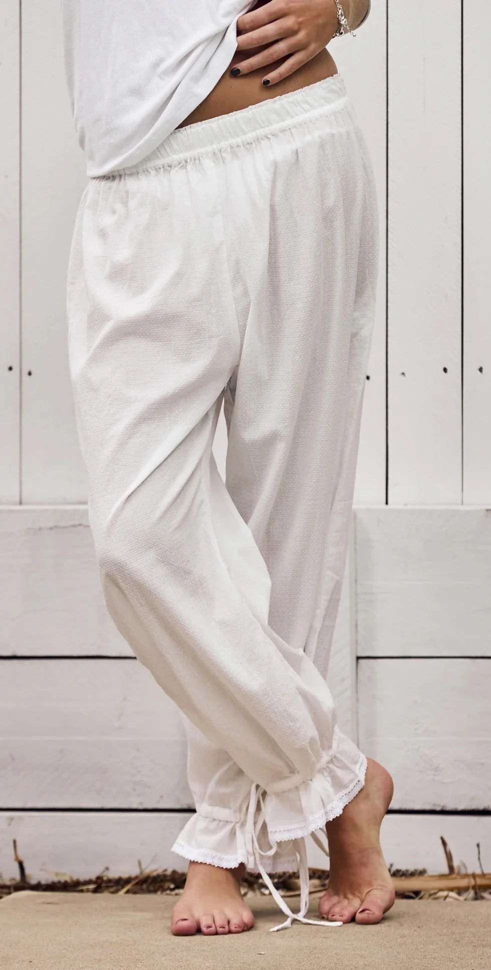 mamapapa-bloomer-pant-white-5-manon-bis.jpg