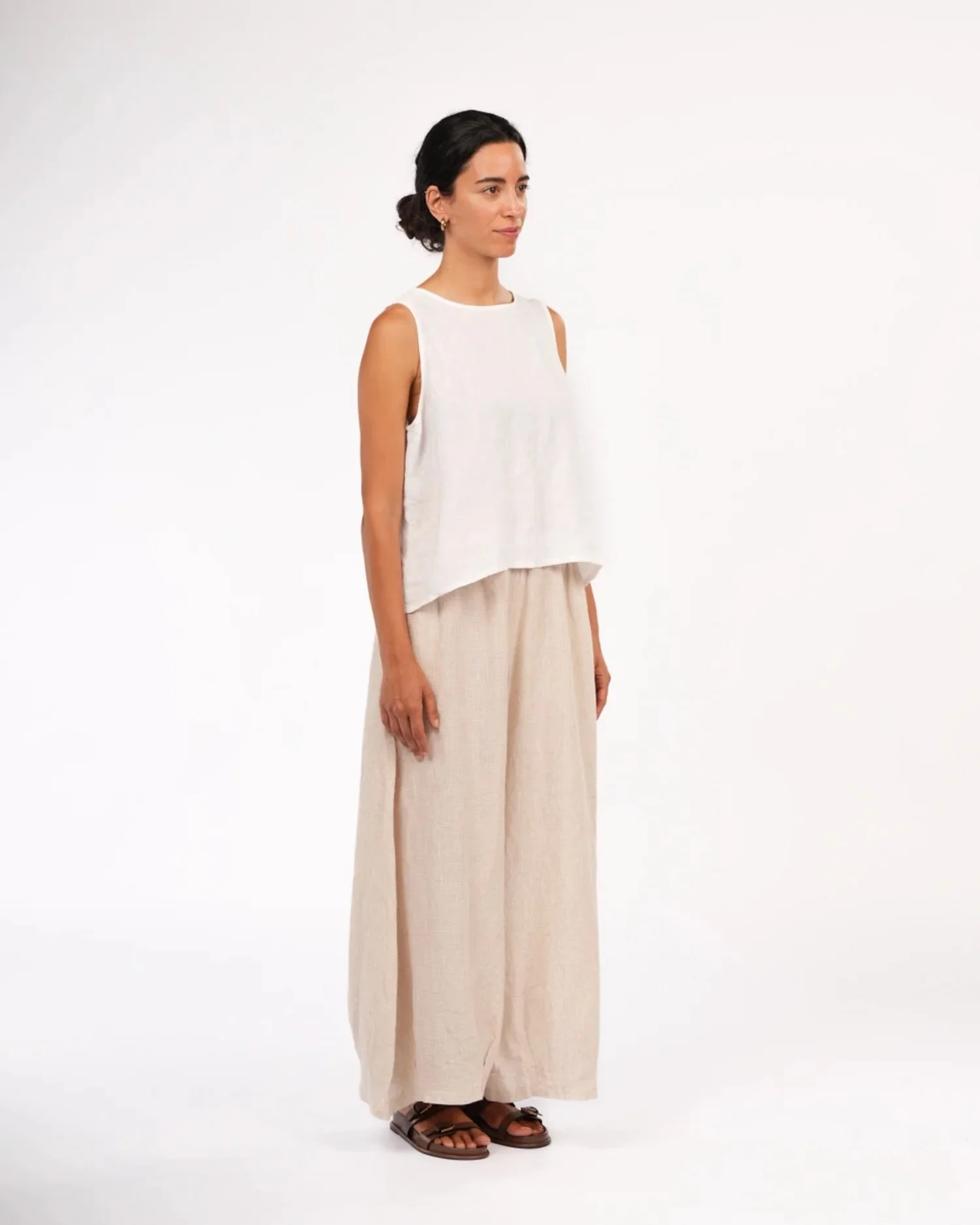 Montaigne-Eadie-pants-1-manon-bis.jpg