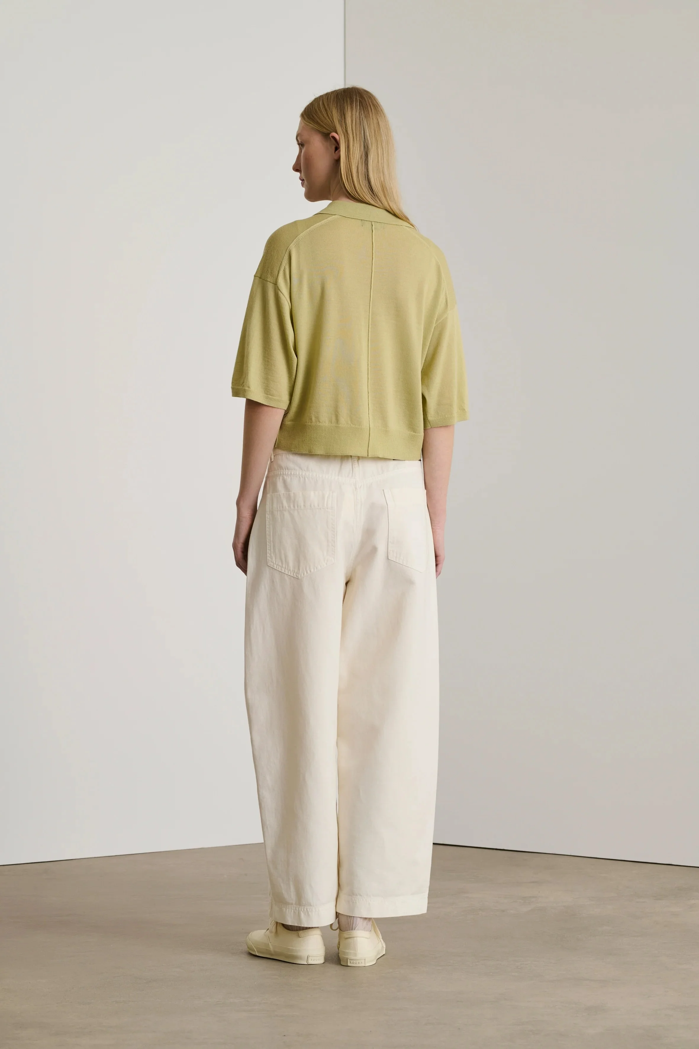 Soeur-Elton-Wool-Polo-Shirt-sage3-manon-bis.jpg