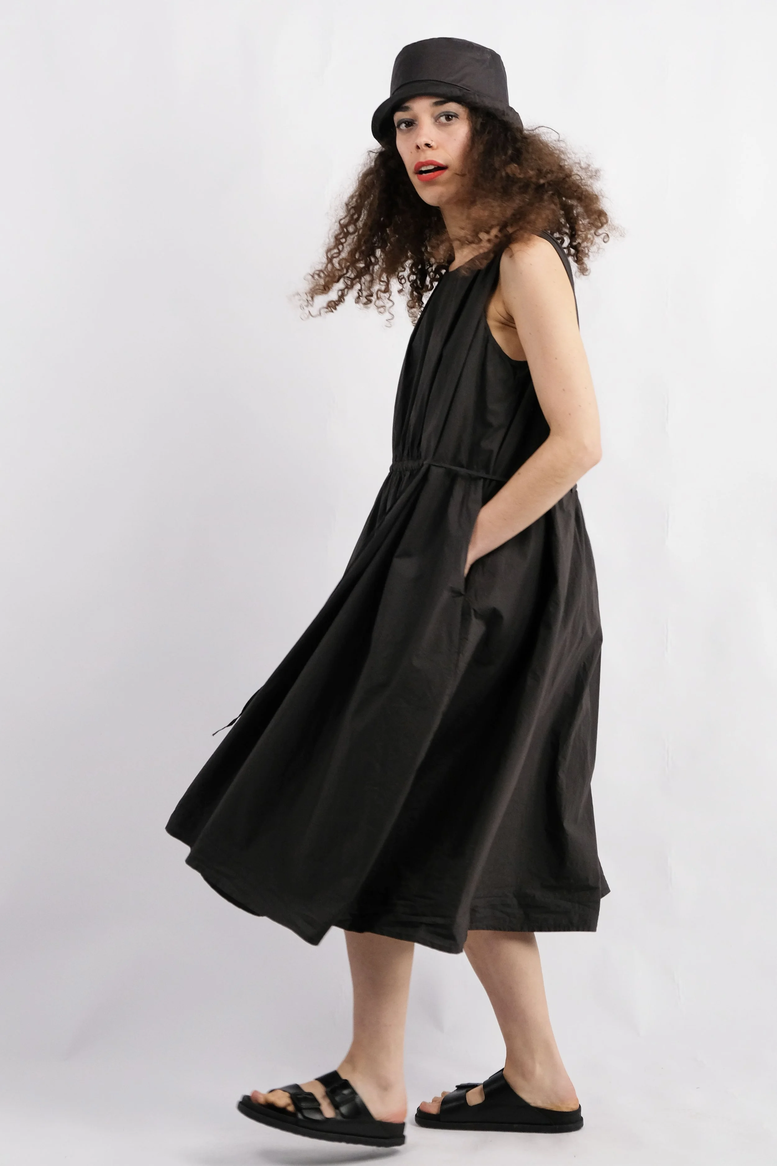 manuelle-guibal-dress-deb-wigwi-onyx-7034_1-manon-bis.jpg