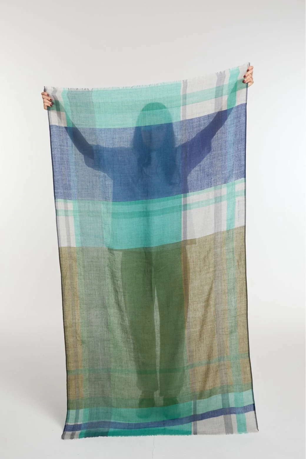 mapoesie-foulard-scarf-divine-bleu-vert-blue-green-manon-bis-2.jpg