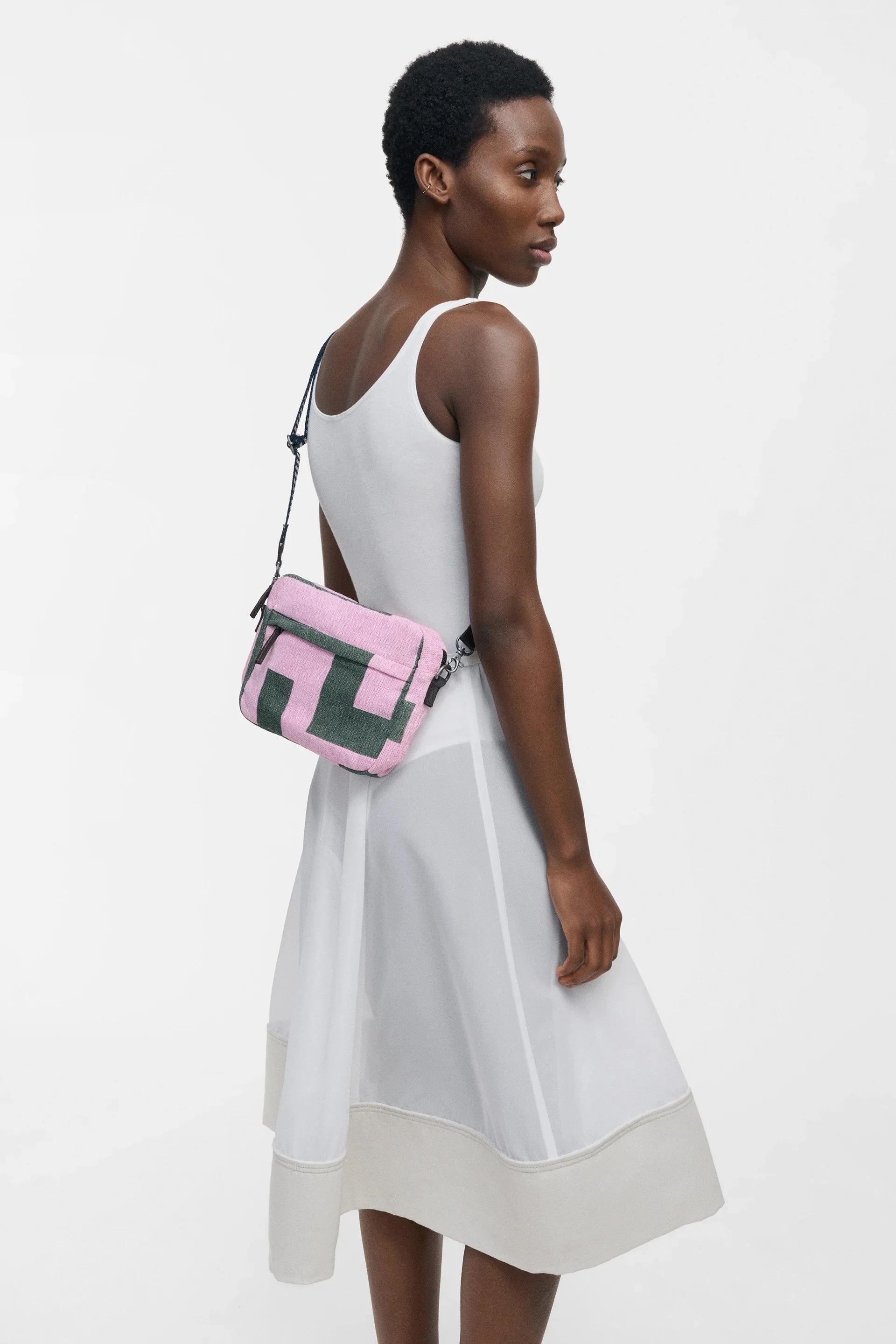 Epice-CROSSBODY_RECT_2641_E-Pink-1-manon-bis.jpg