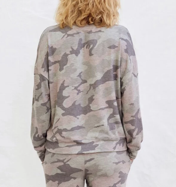 sundry camo sweatshirt