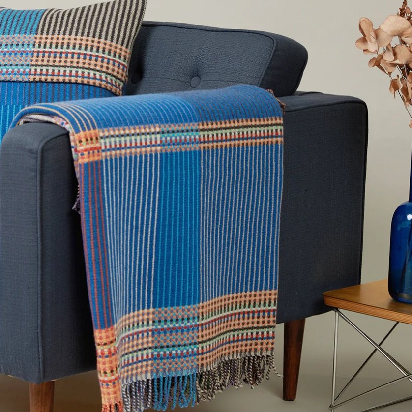 💙🧡❤️

New Wallace Sewell 🧡❤️💙

#naturalstyle #wallacesewell #woollen #interiordecor #naturalhome