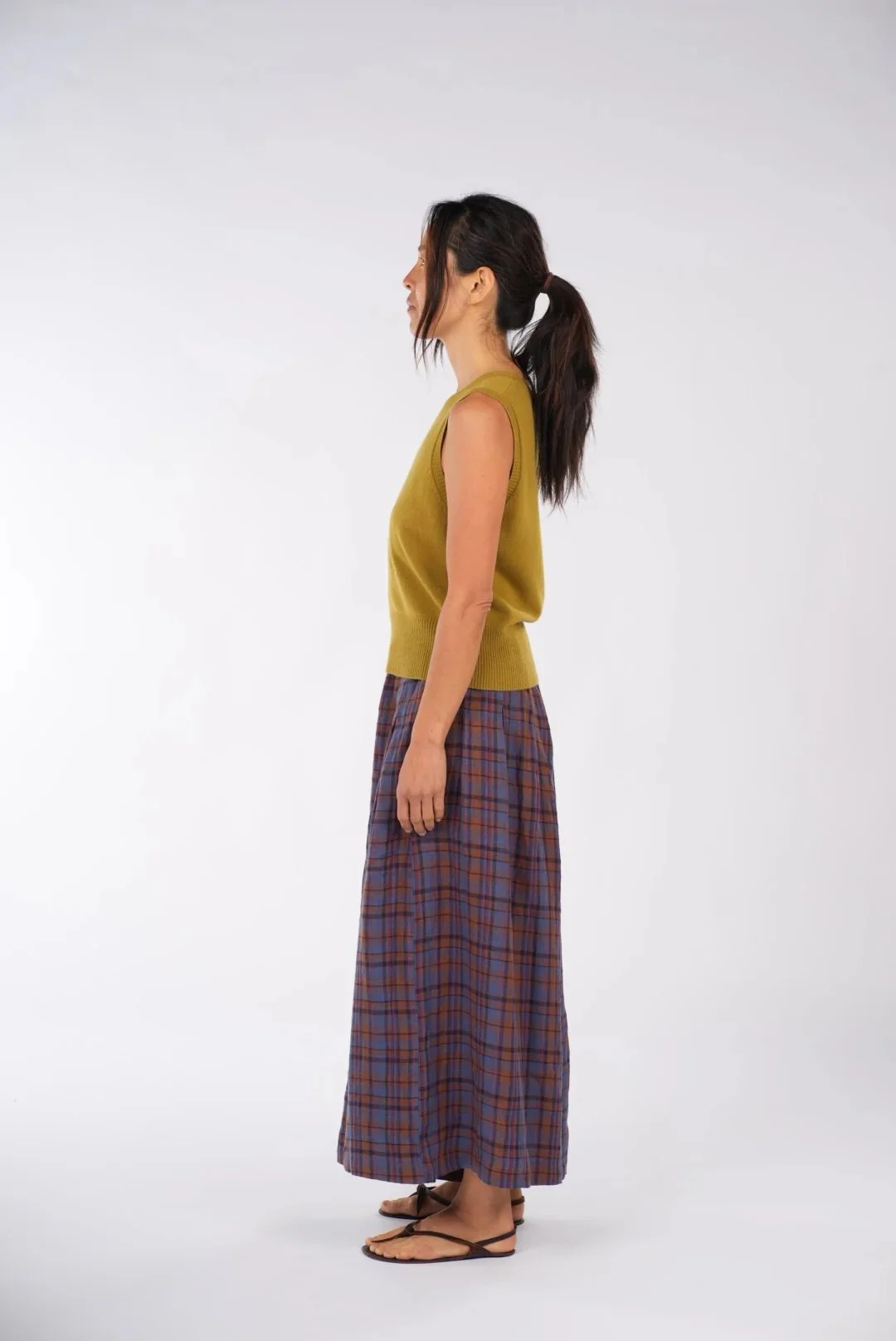 montaigne-french-linen-culottes-in-check-blue-brown4-manon-bis.jpg .jpg