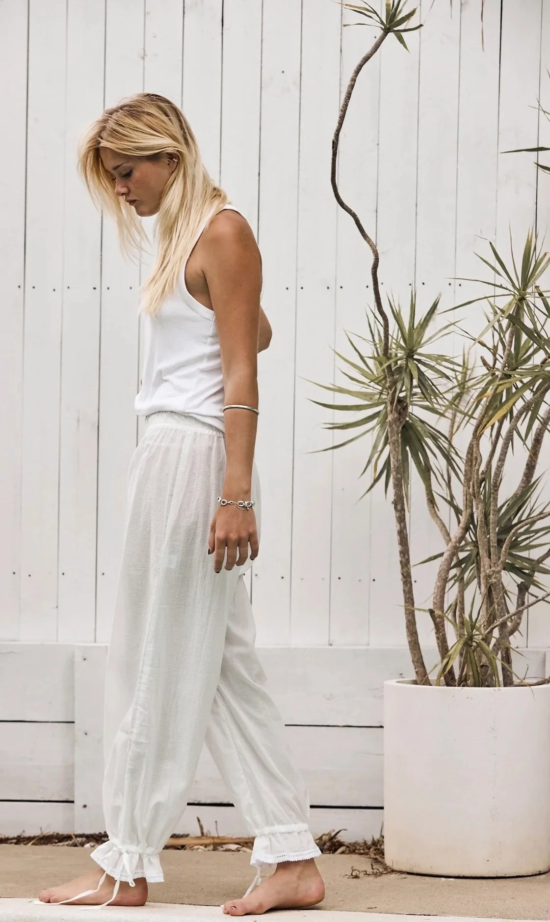mamapapa-bloomer-pant-white-manon-bis.jpg