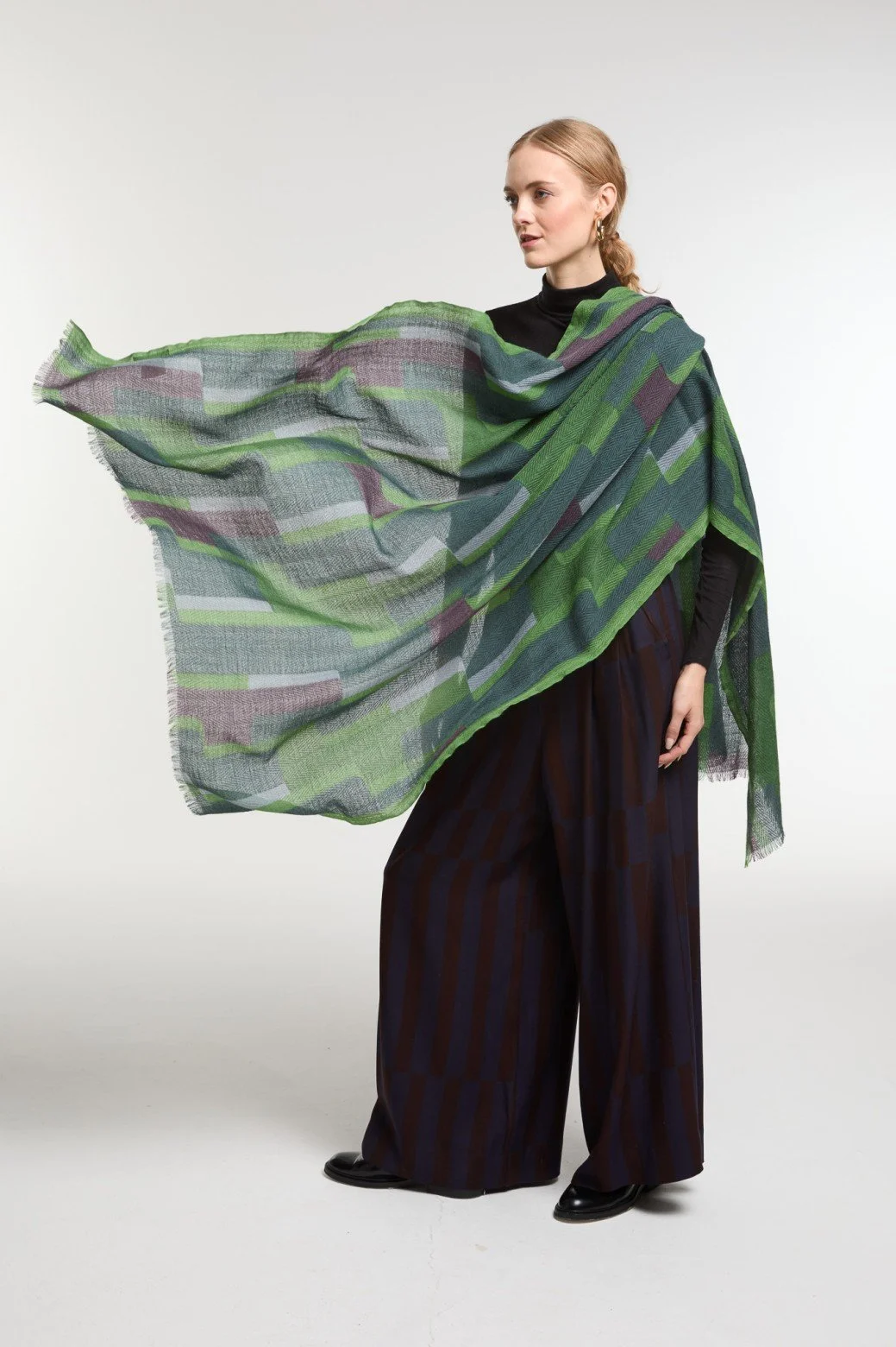 mapoesie-foulard-scarf-edom-vert-green-manon-bis.jpg