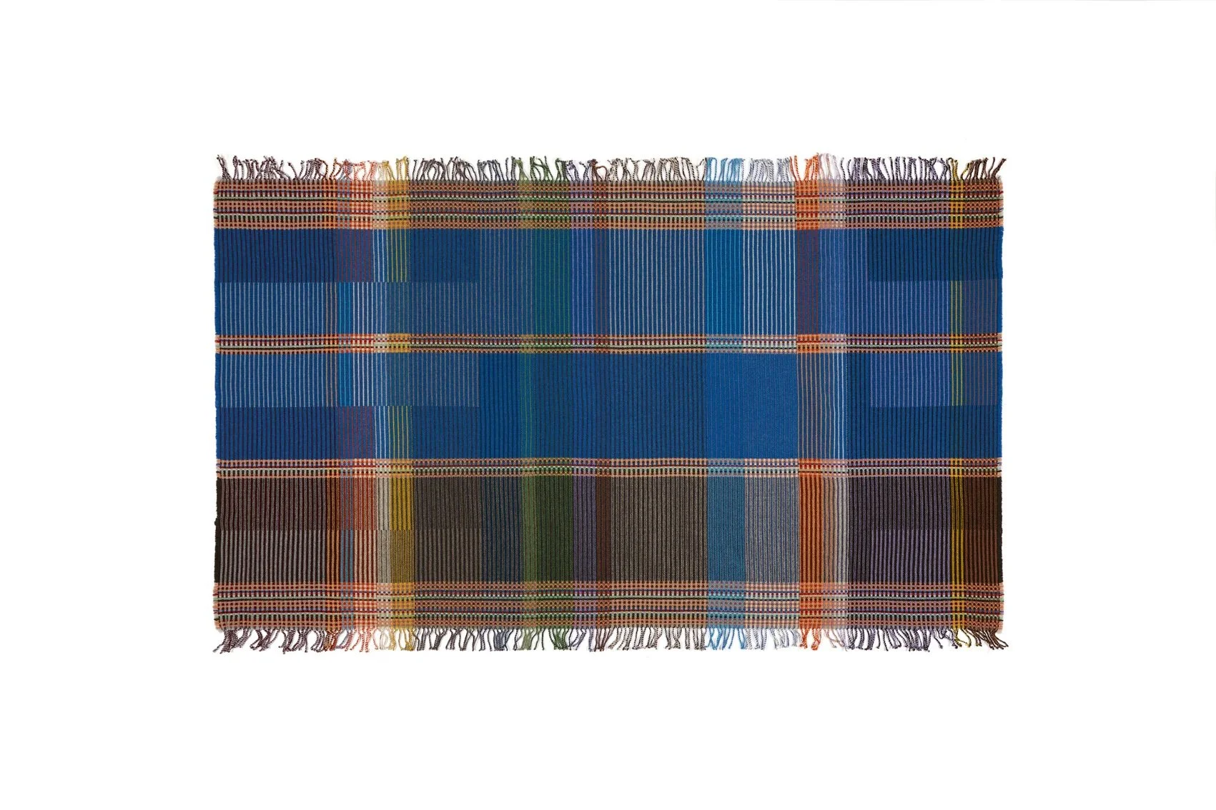 Wallace-Sewell-Throw_Lambswool-Pinstripe_Anning_manon-bis.jpg .jpg