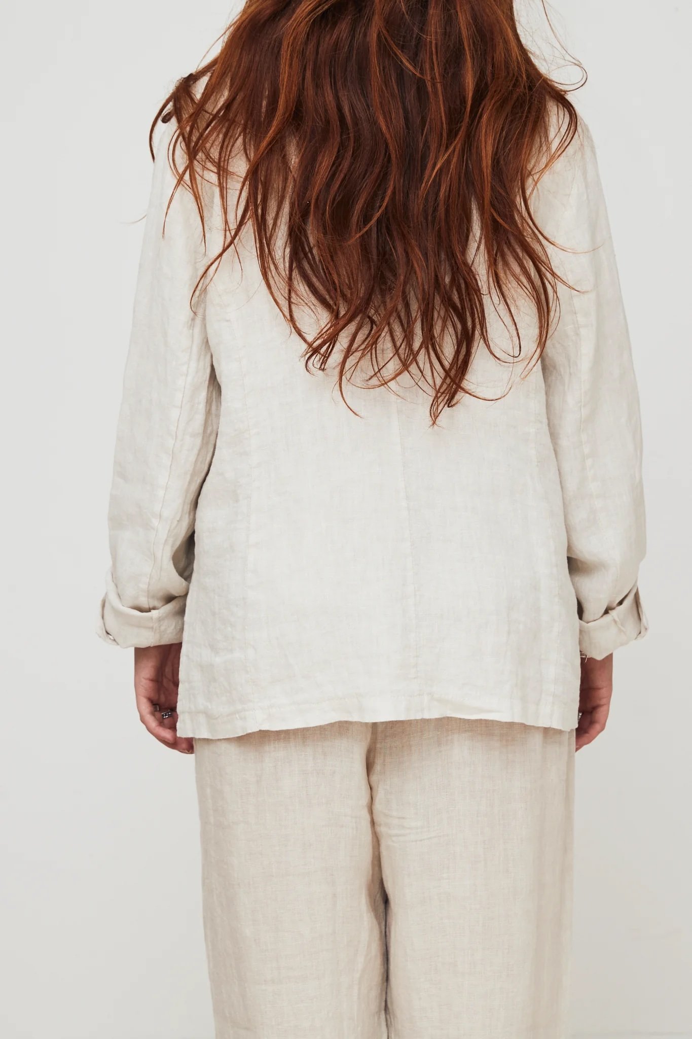 Mamapapa-grenoble-linen-blazer-beige-5-manon-bis.jpg