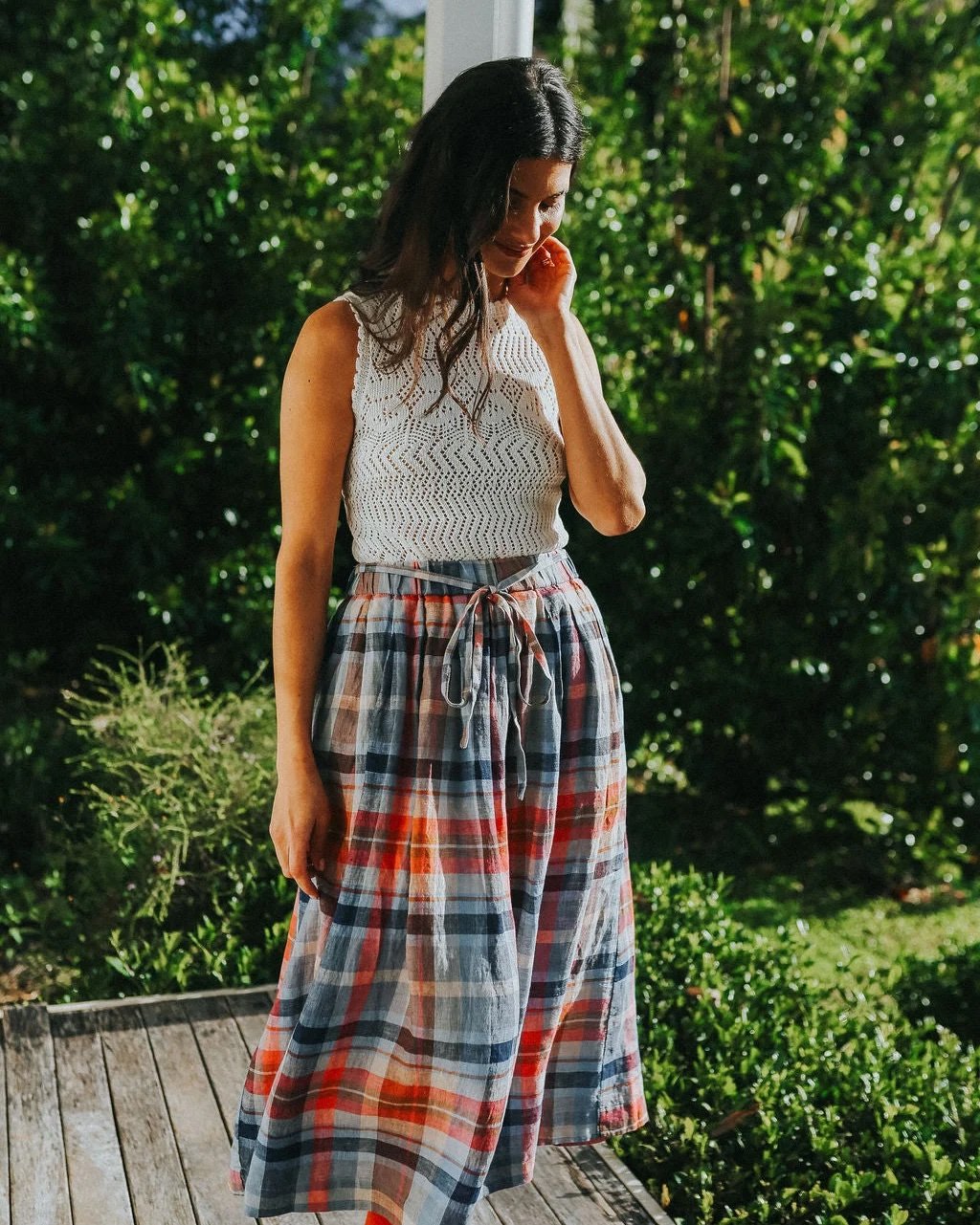 montaigne-amelie-multi-check-linen-skirt-with-belt-2-manon-bis.jpg