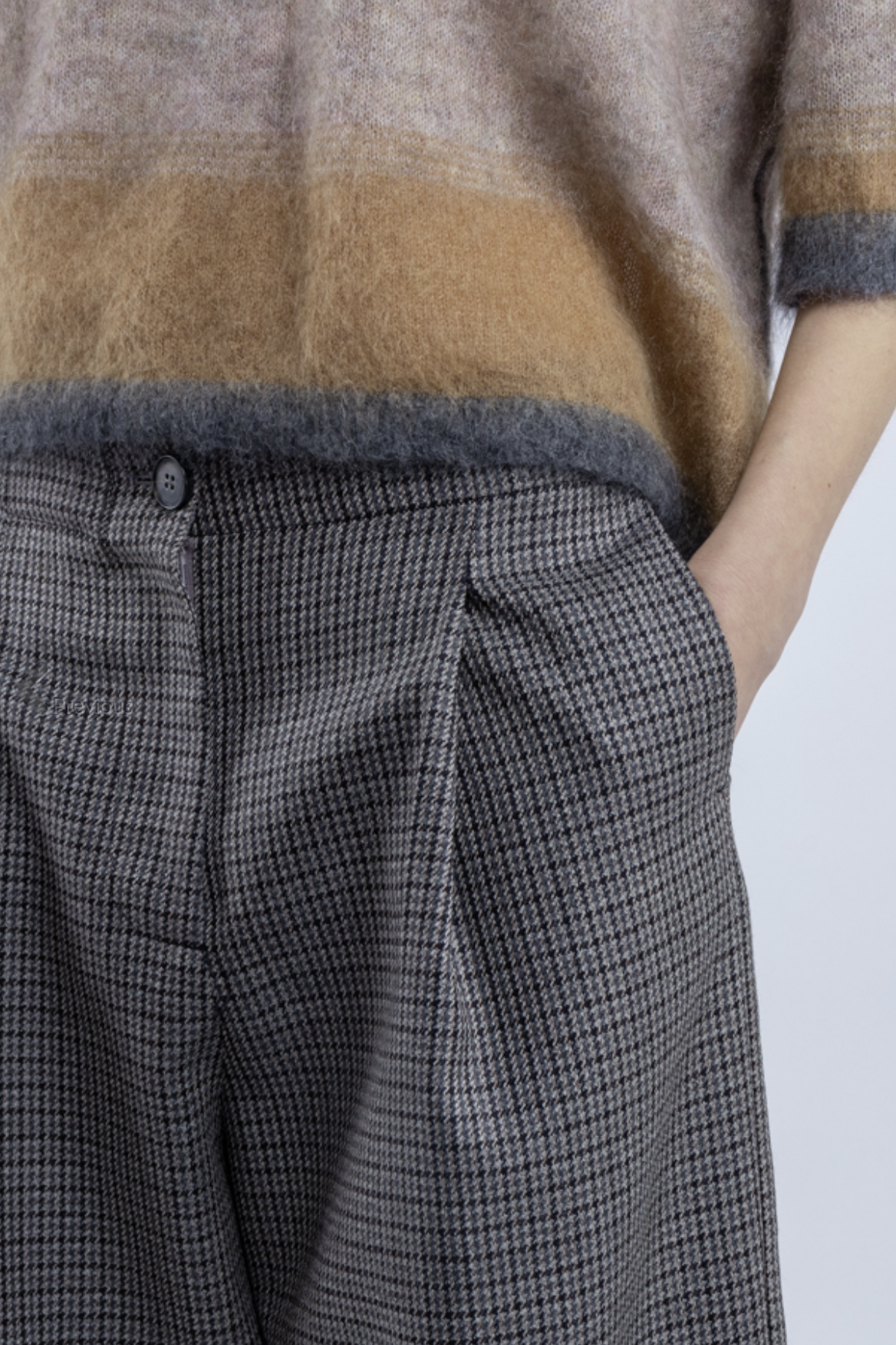 Phisique-du-role-25W059-pied-de-poule-virgin-wool-tokyo-pants4-manon-bis.jpg.png
