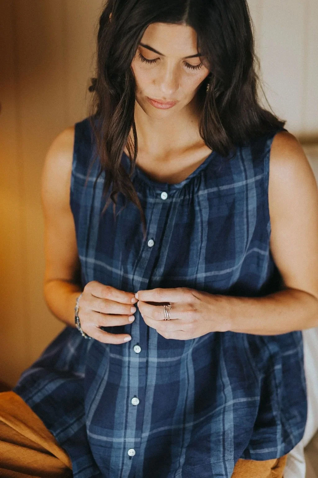 montaigne-cara-linen-top-blue-check-2-manon-bis.jpg