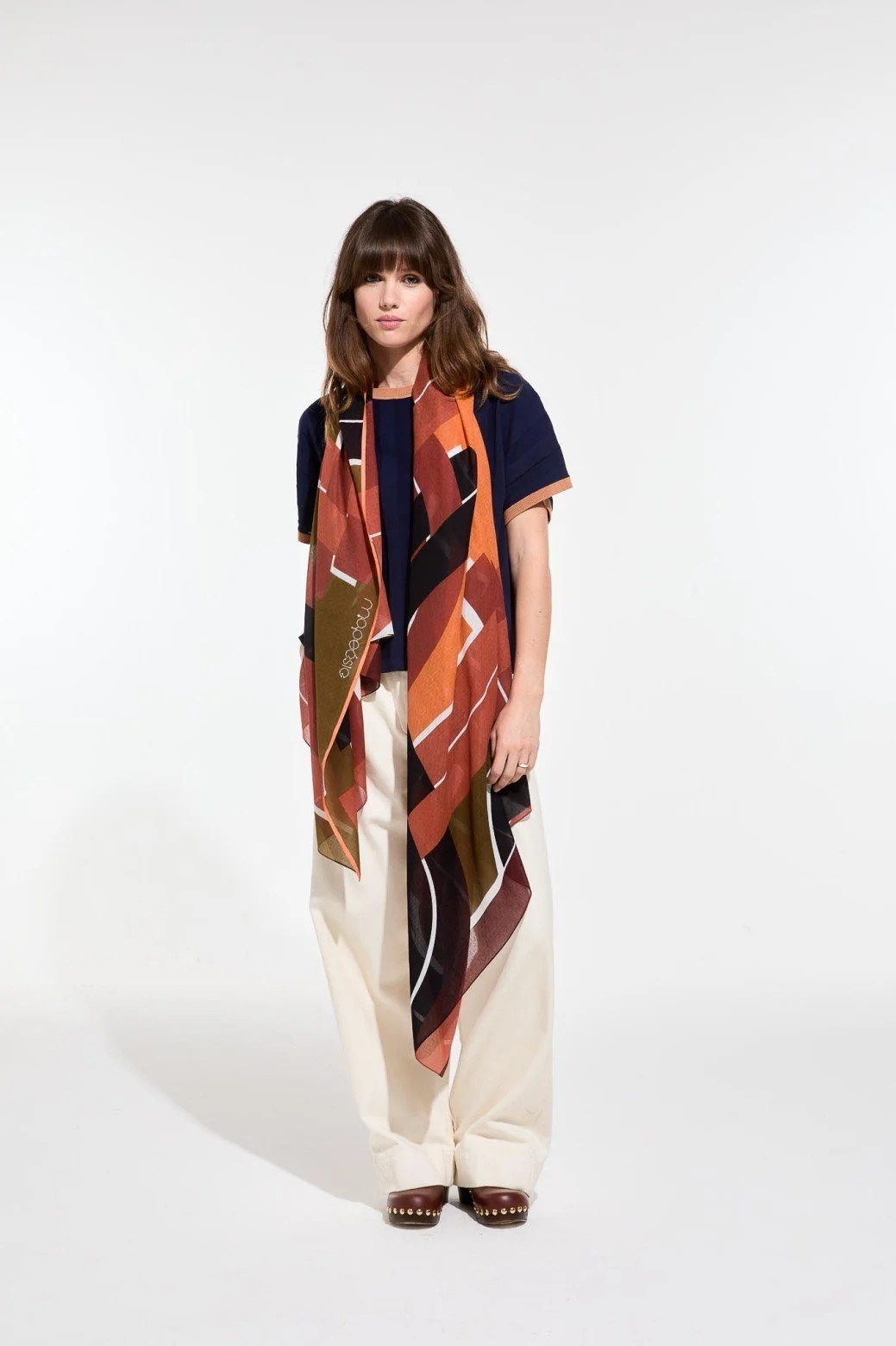 Mapoesie-scarf-le-bal-caramel-manon-bis.jpg