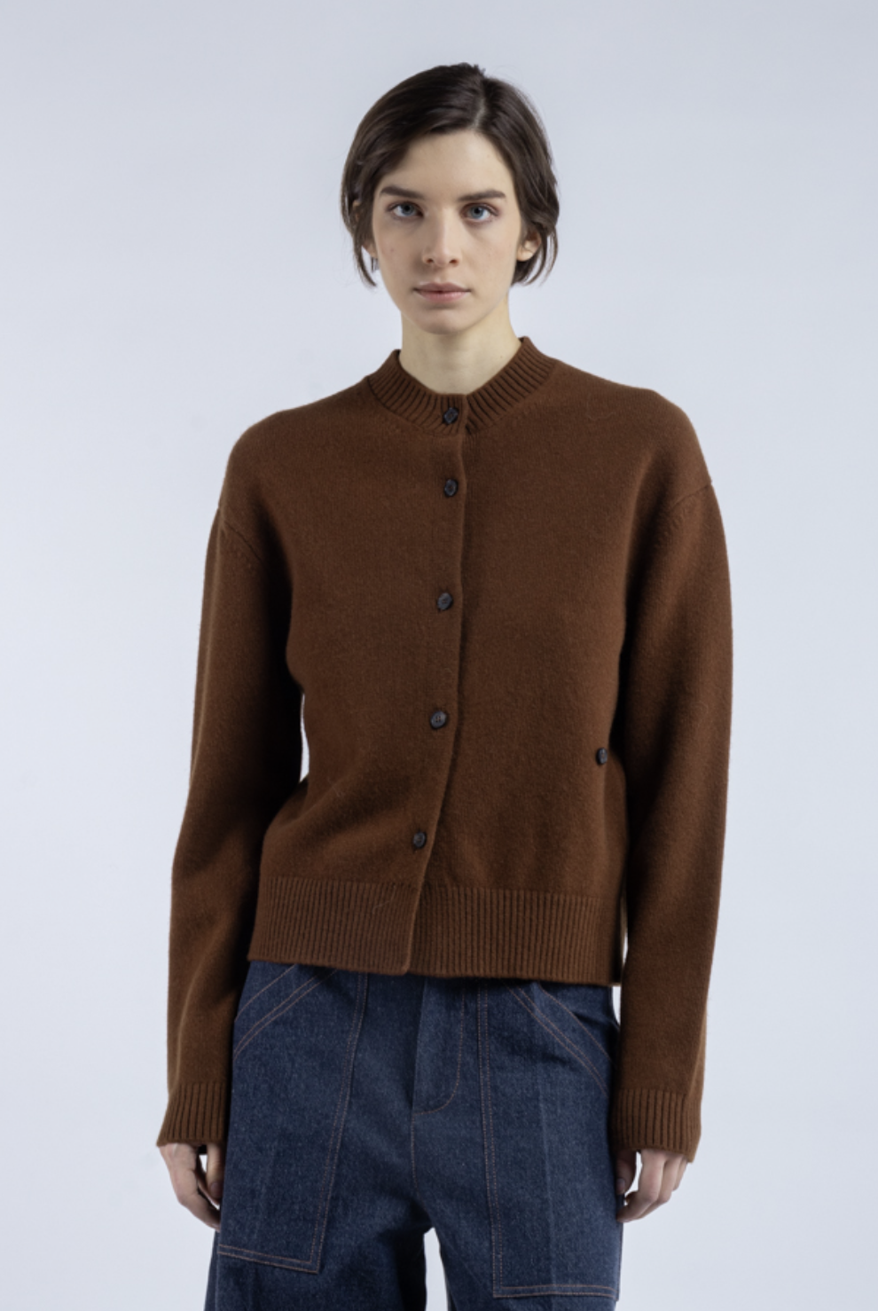 Phisique-du-role-25W267-fittable-jacket-in-compact-superfine-wool-manon-bis.jpg.png