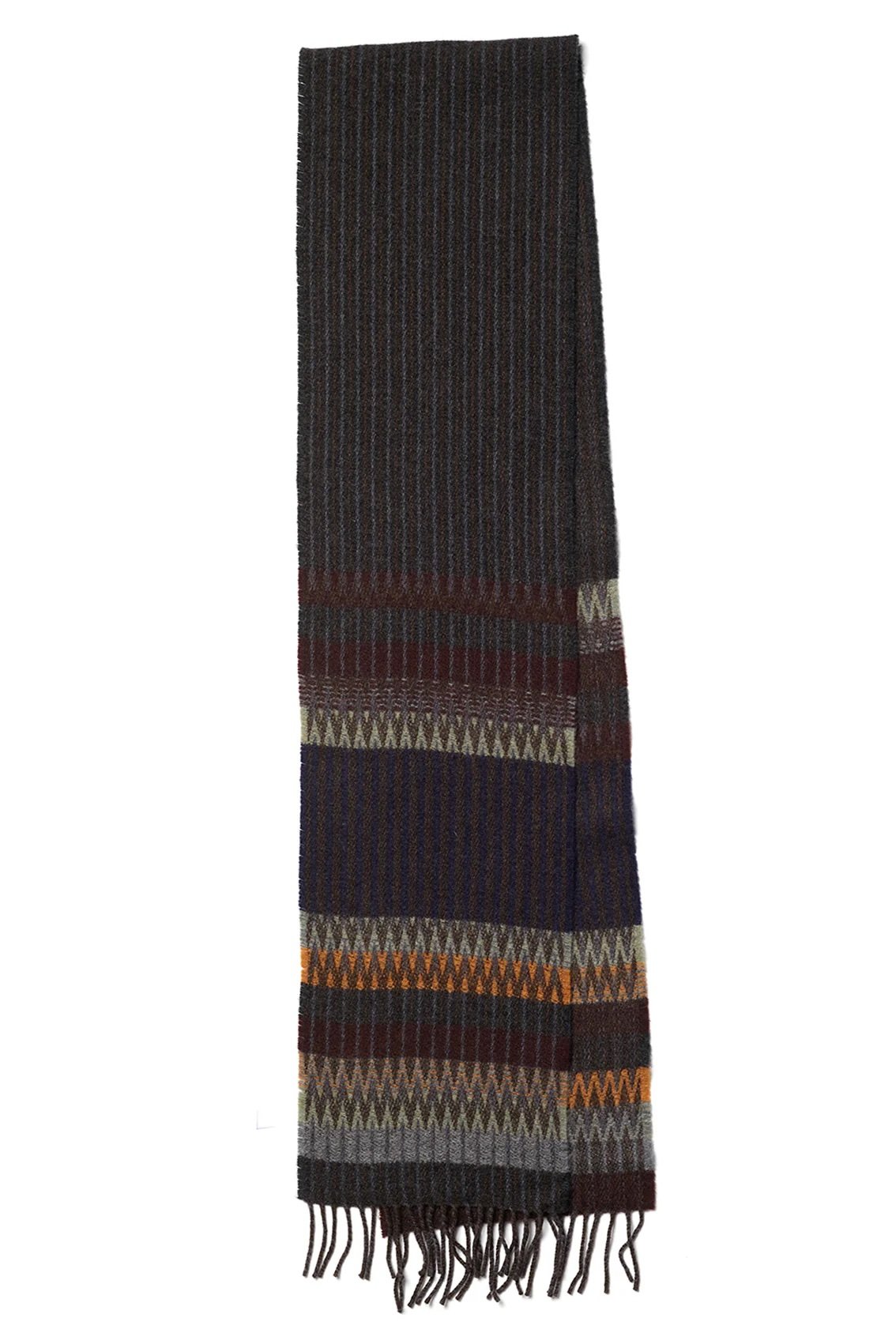 Wallace-Sewell-_Edera-Smoke_scarf-6-manon-bis.jpg