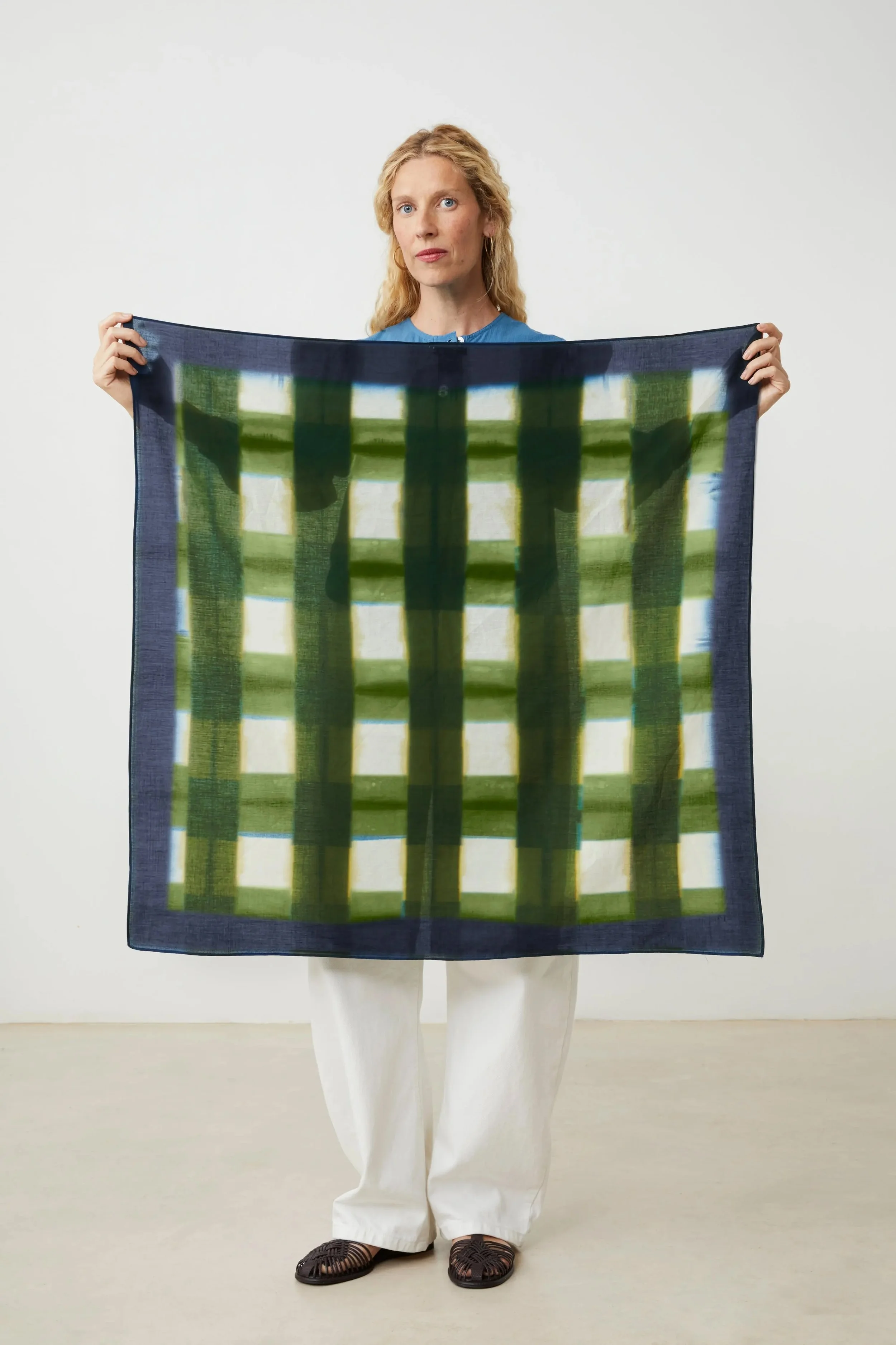 Moismont-yoko-scarf-822-amazon-manon-bis-jpg.jpg