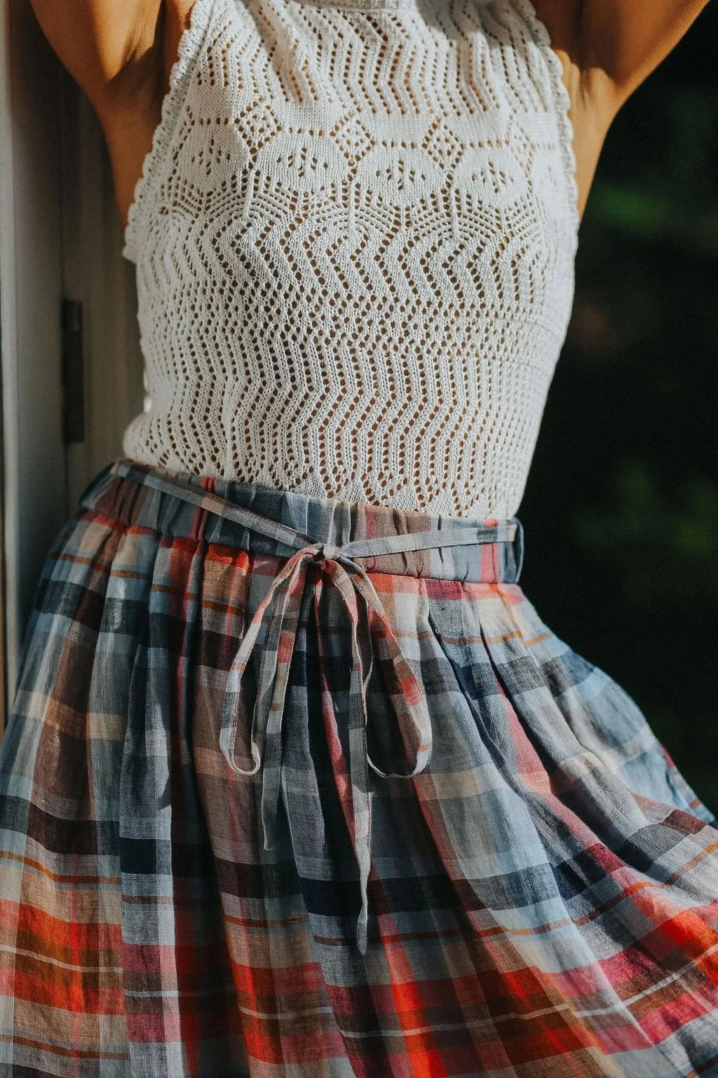 montaigne-amelie-multi-check-linen-skirt-with-belt-4-manon-bis.jpg