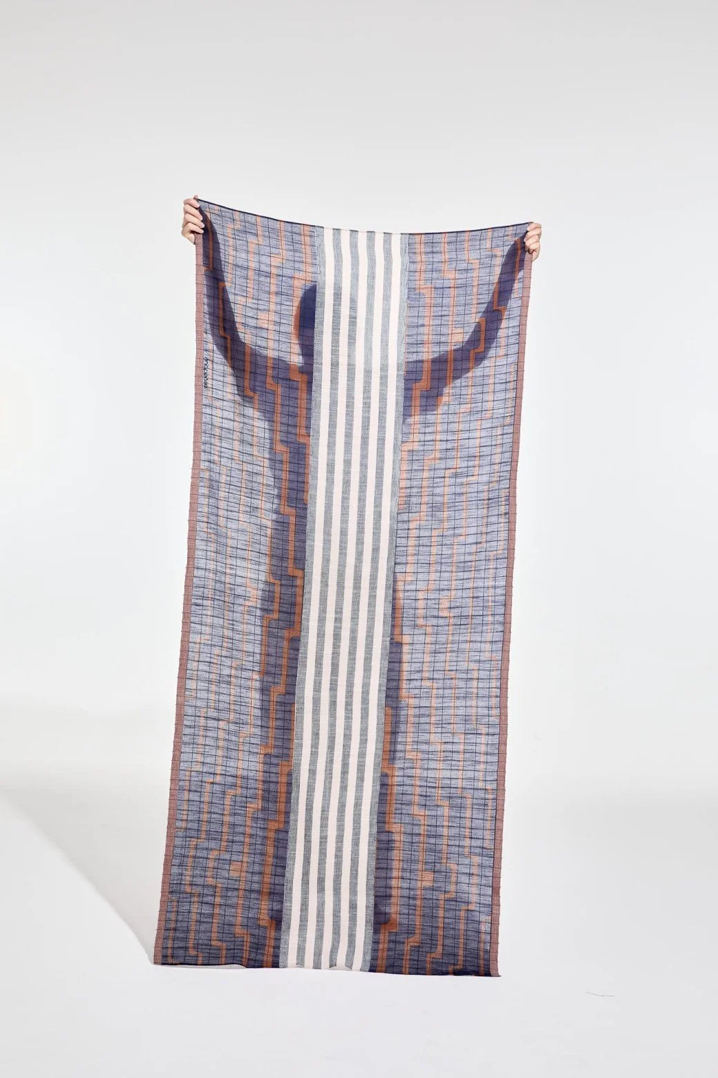 mapoesie-foulard-celeste-nuit-scarf-nigh-4t-manon-bis.jpg