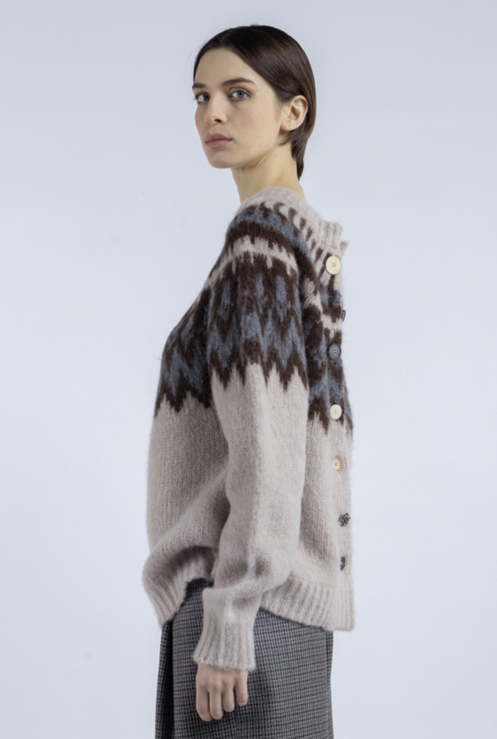 Phisique-du-role-25W327-norwegian-cardigan-baby-alpaca5-manon-bis.jpg.png