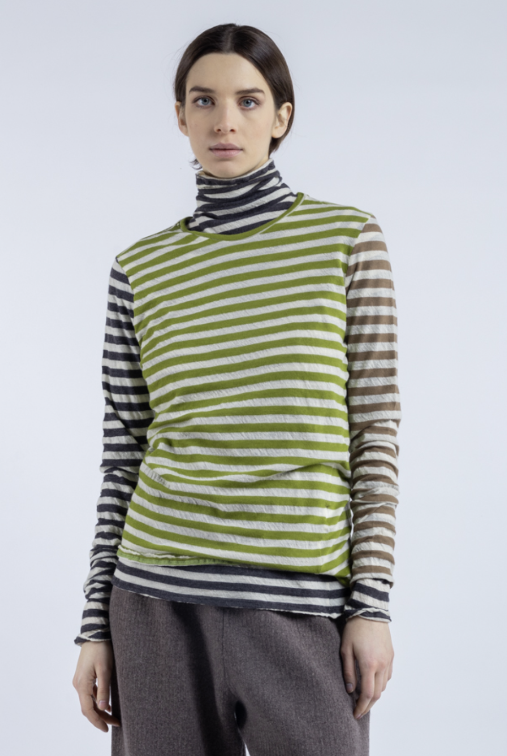 phisique-du-role-25w193-roundneck-patchwork-cotton-wool-tshirt5-manon-bis.jpg.png