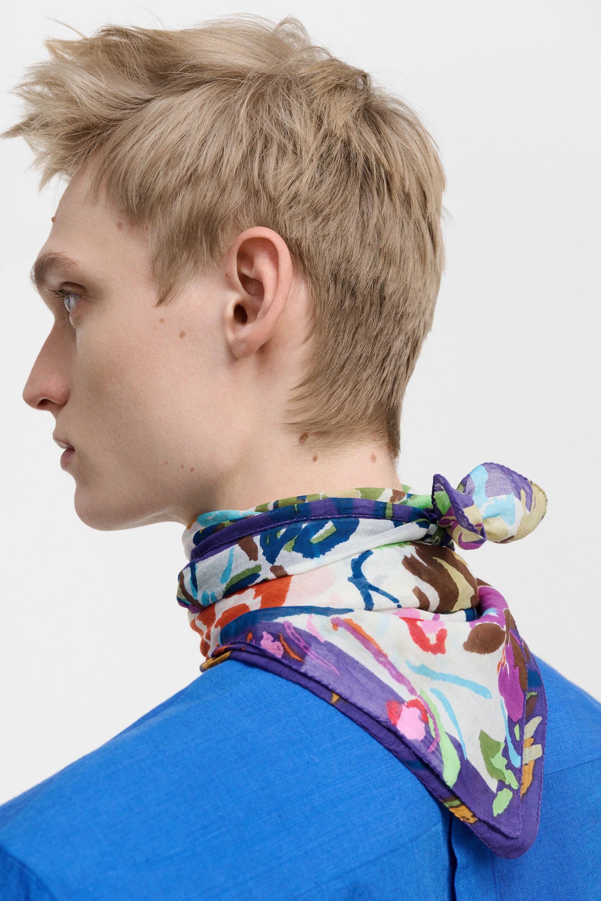Épice-Classic-Painted-flowers-scarf-purple-ps2693a-1-manon-bis.jpg