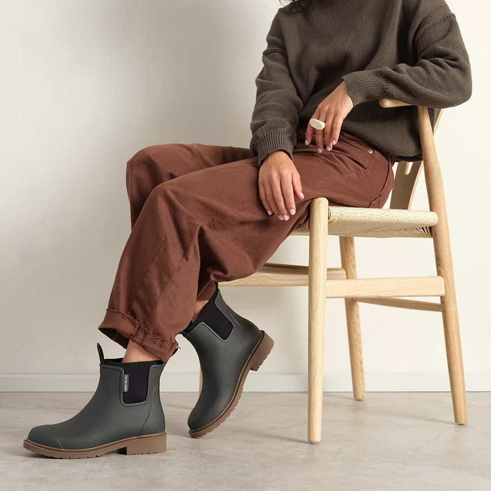 Manon bis Melbourne Merry People Bobbi Gumboots Charcoal