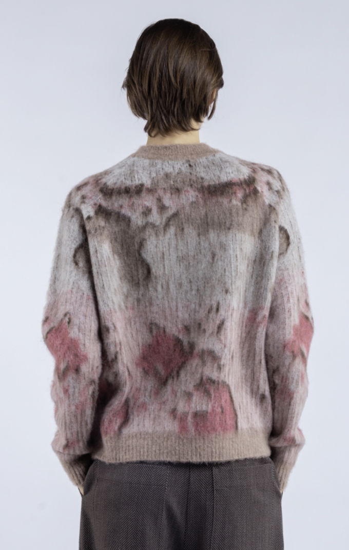 Phisique-du-role-peeling-wall-sweater-Lichen-2-manon-bis.jpg.png