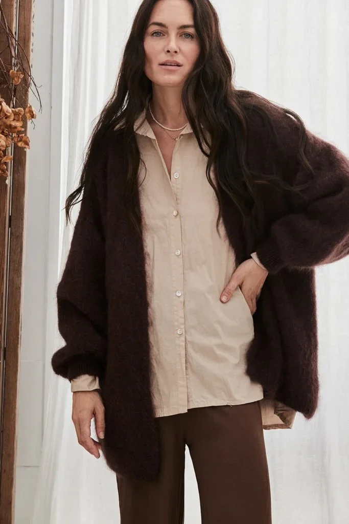 mamapapa-bueno-cardigan-chocolate-mohair-2-manon-bis.jpg