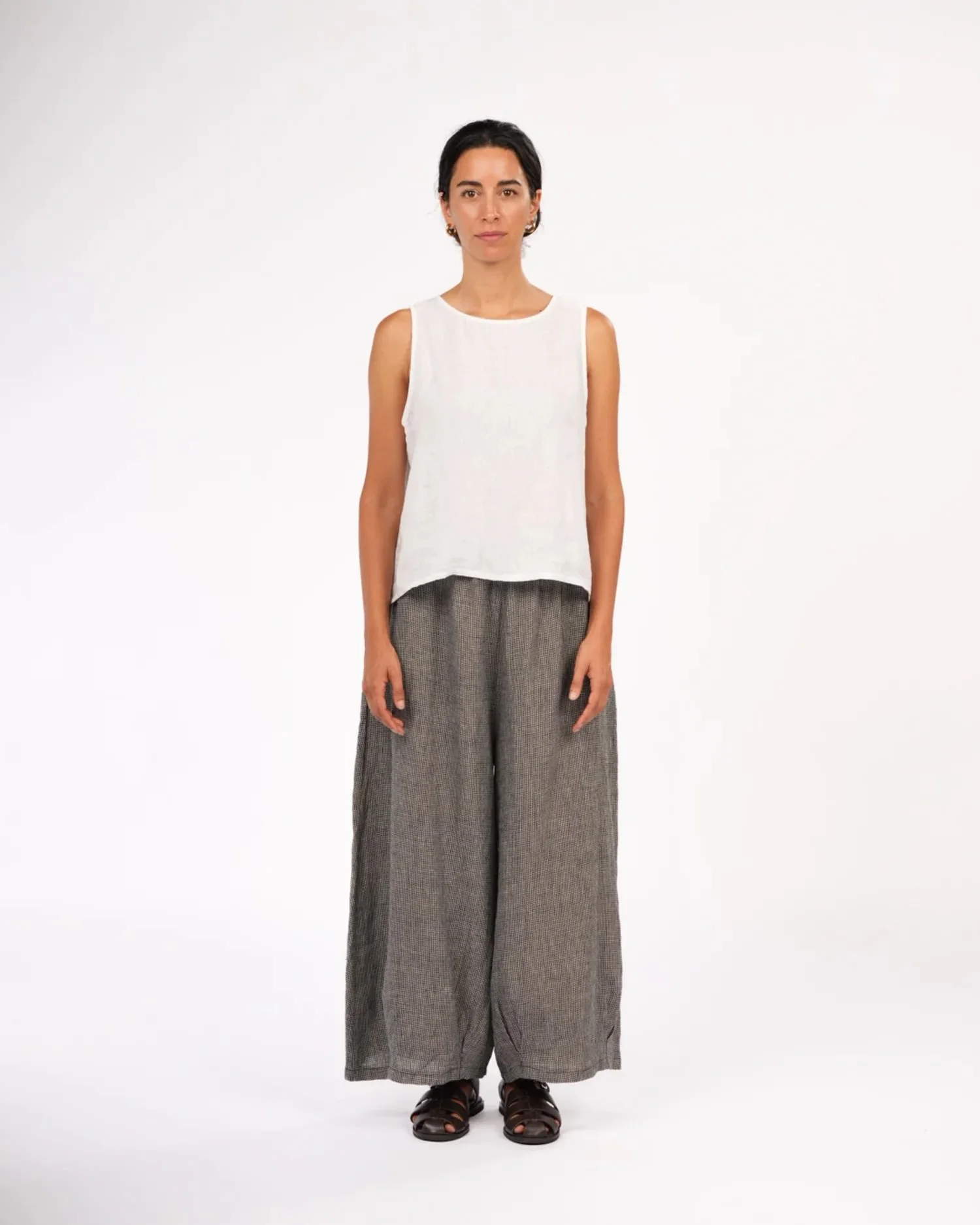Montaigne-Eadie-pants-657-manon-bis.jpg