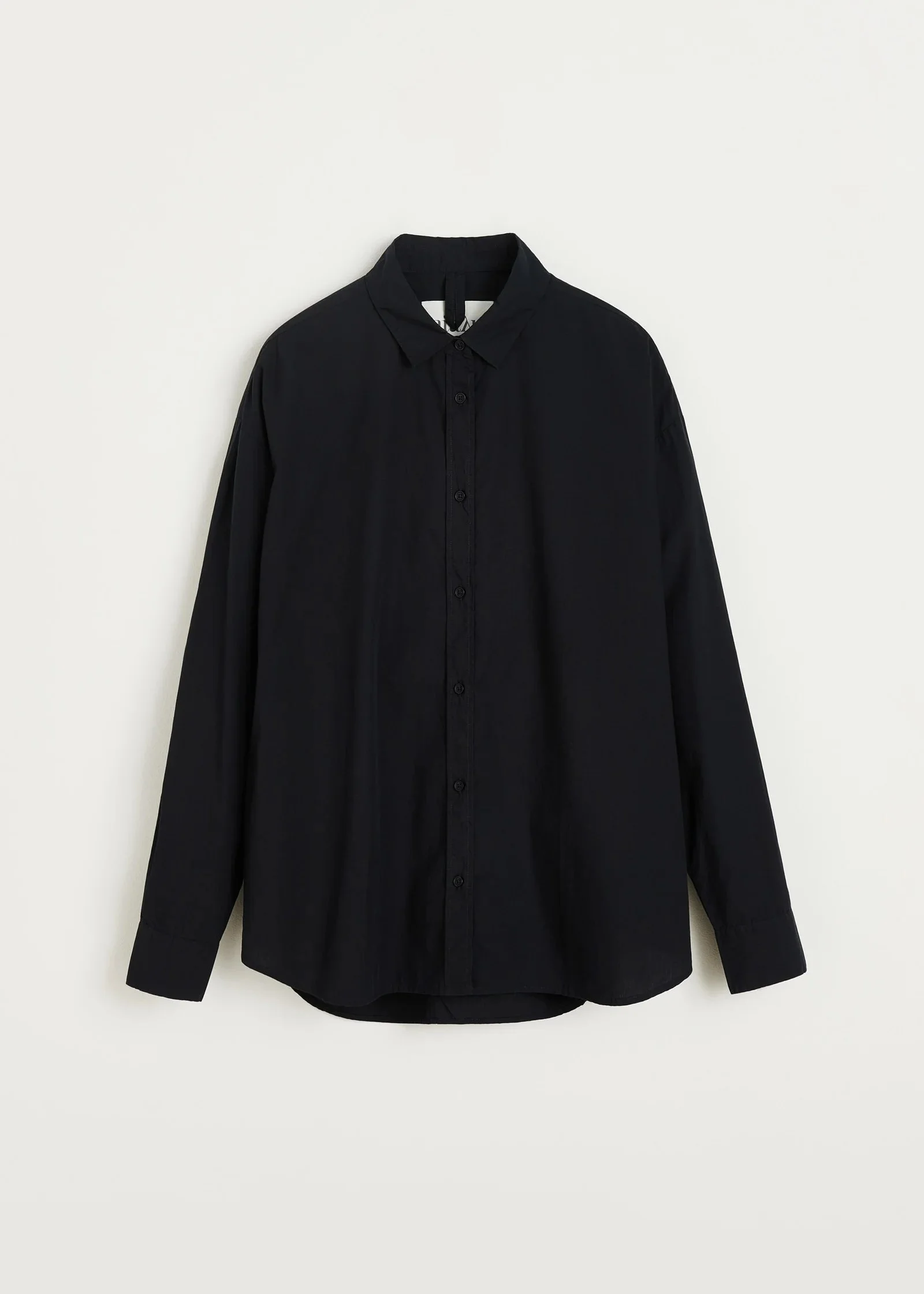 Aiayu-Shirt_Black-Navy_5-Manon-Bis.jpg .jpg