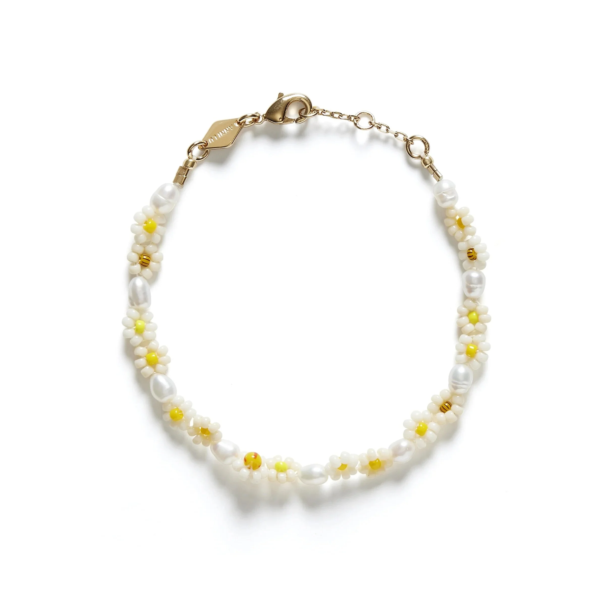 Anni-Lu-Daisy-Flower-Bracelet-manon-bis.jpg .jpg