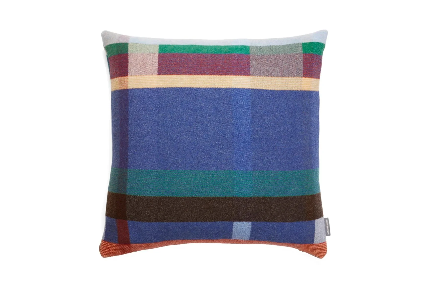 Wallace-Sewell-Cushion_Block_Antoni_2-manon-bis.jpg