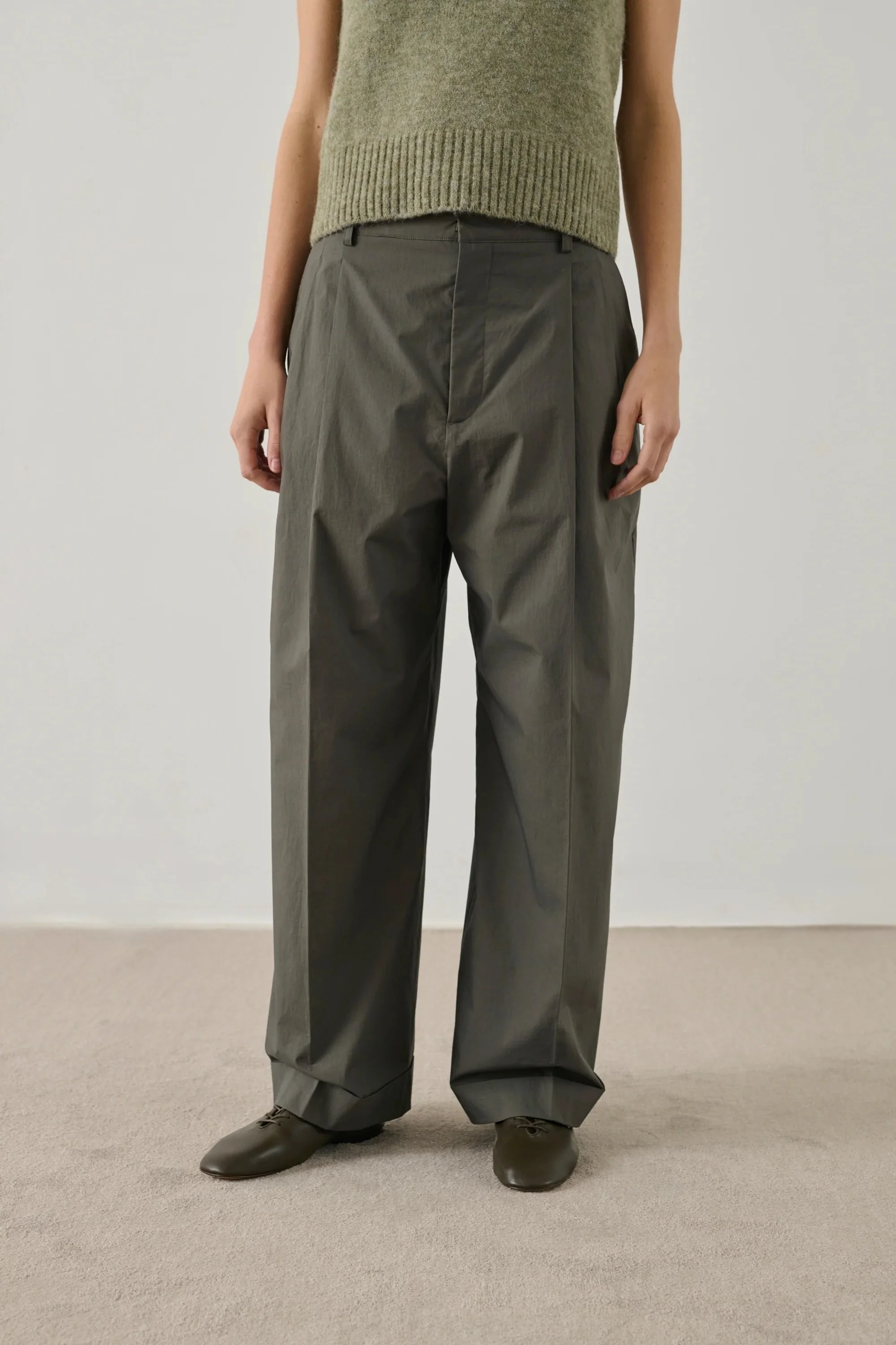 soeur-watson-trousers-charcoal-grey-3-manon-bis.jpg