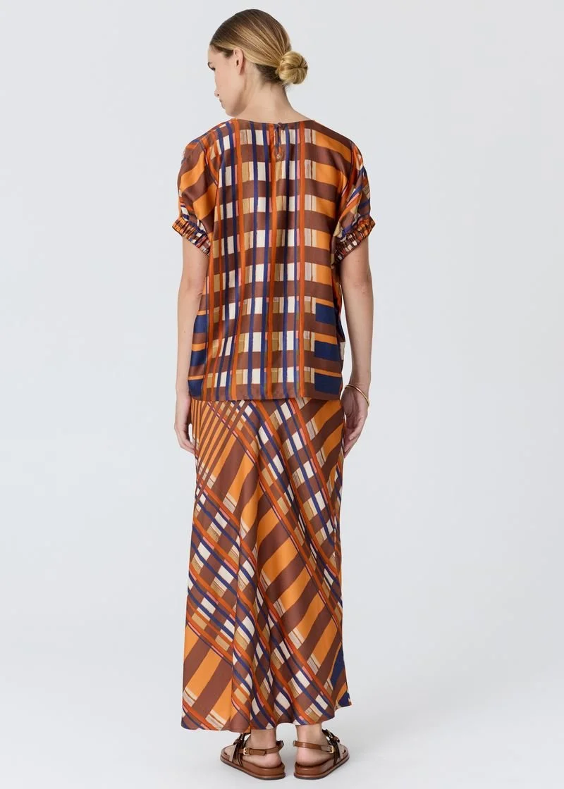 Pol-Lattice-Skirt-Amber-Check-3-manon-Bis-jpg.jpeg