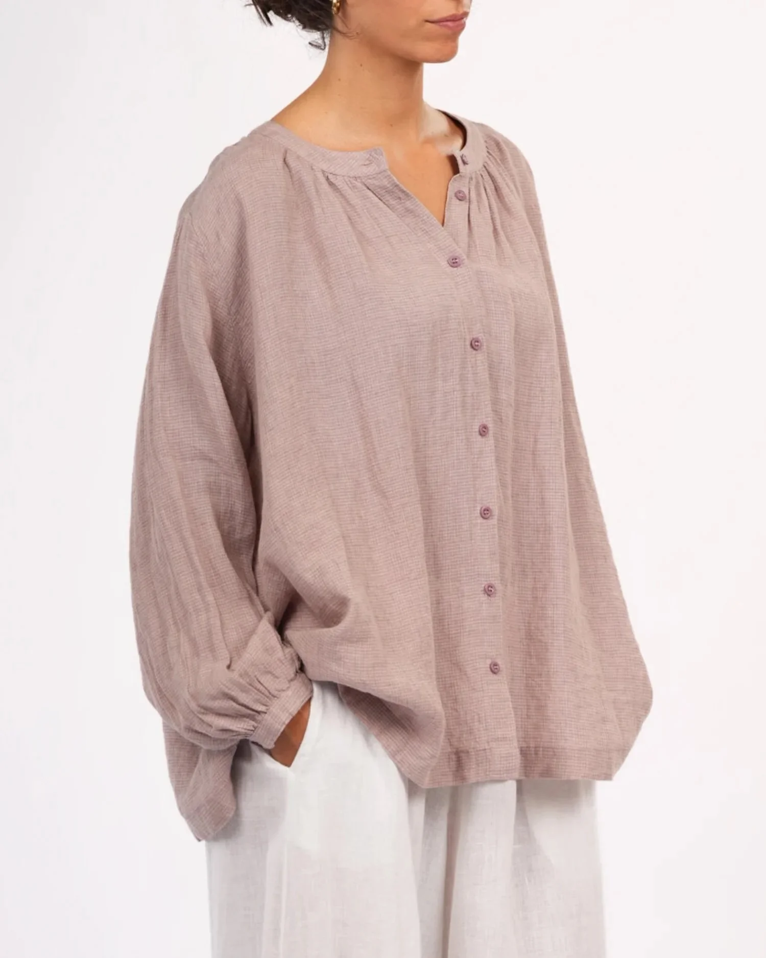 montaigne-carmen-linen-top-in-fine-houndstooth-lilac-manon-bis.jpg