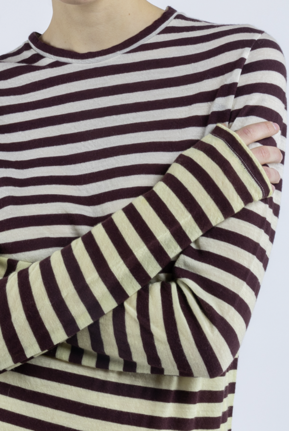 Phisique-du-role-25W192-round-neck-tshirt-cotton-wool-dyed-bottom-manon-bis.jpg.png